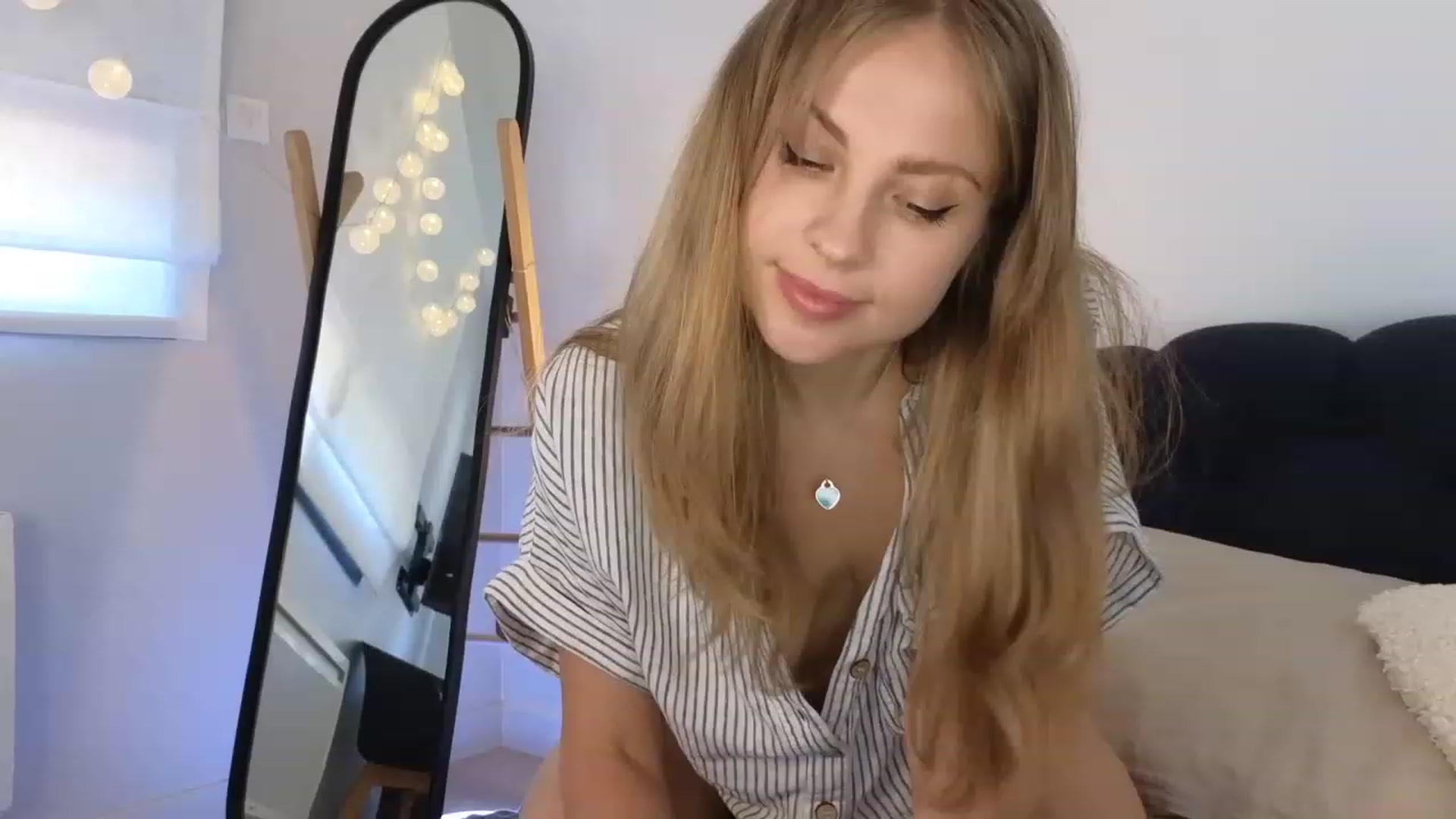 Gallery image thumbnail from ImKeira's myfreecams stream on, 07/30/2023, 12:23 image 8 of 20