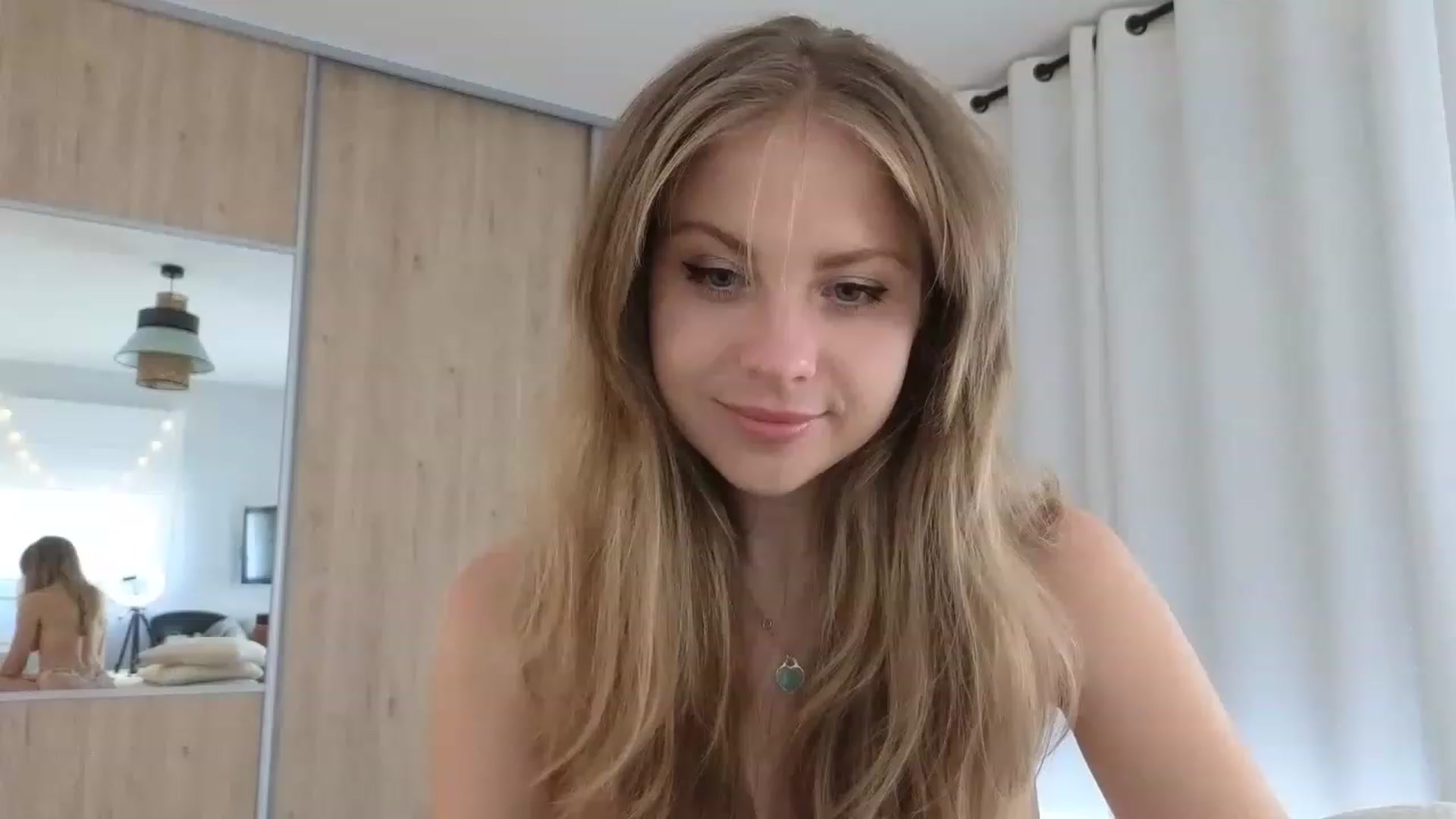 Gallery image thumbnail from ImKeira's myfreecams stream on, 08/19/2023, 18:19 image 2 of 20