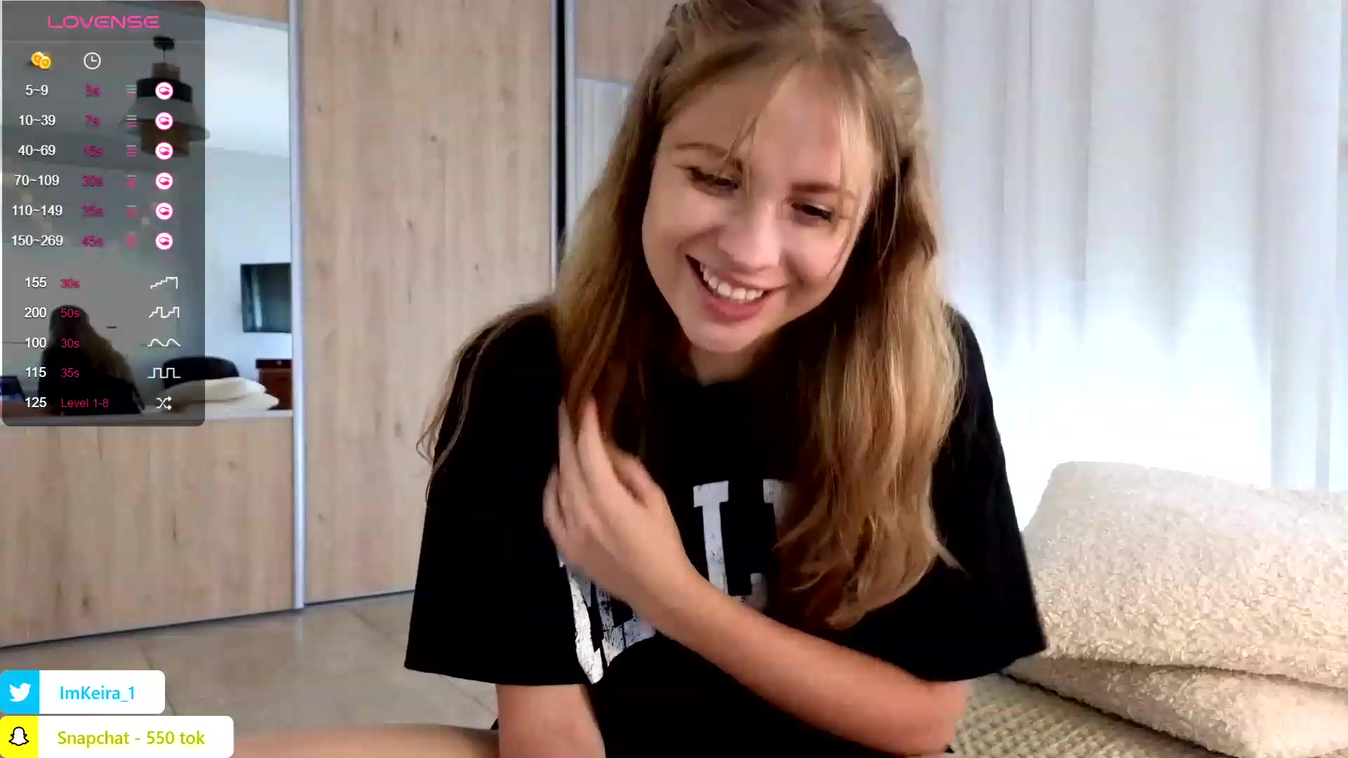 Gallery image thumbnail from ImKeira's myfreecams stream on, 08/27/2023, 11:47 image 10 of 20