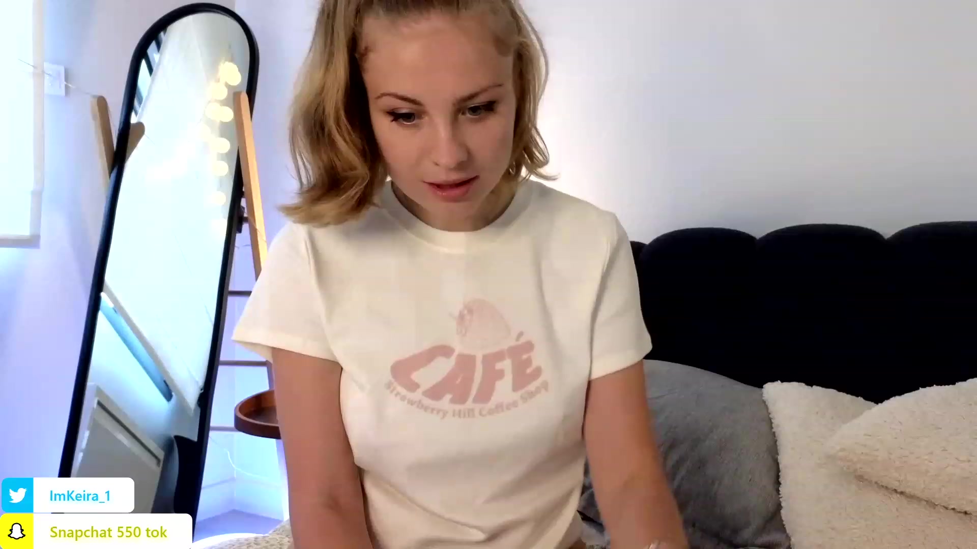 Gallery image thumbnail from ImKeira's myfreecams stream on, 09/20/2023, 18:03 image 15 of 20