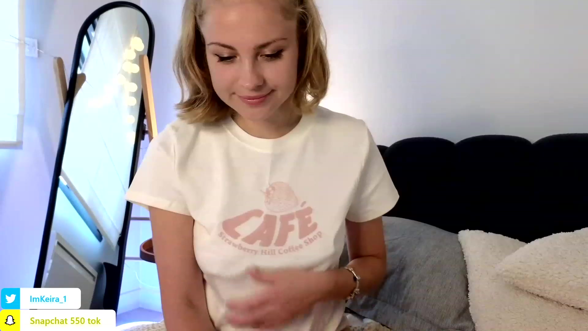 Gallery image thumbnail from ImKeira's myfreecams stream on, 09/20/2023, 18:03 image 14 of 20