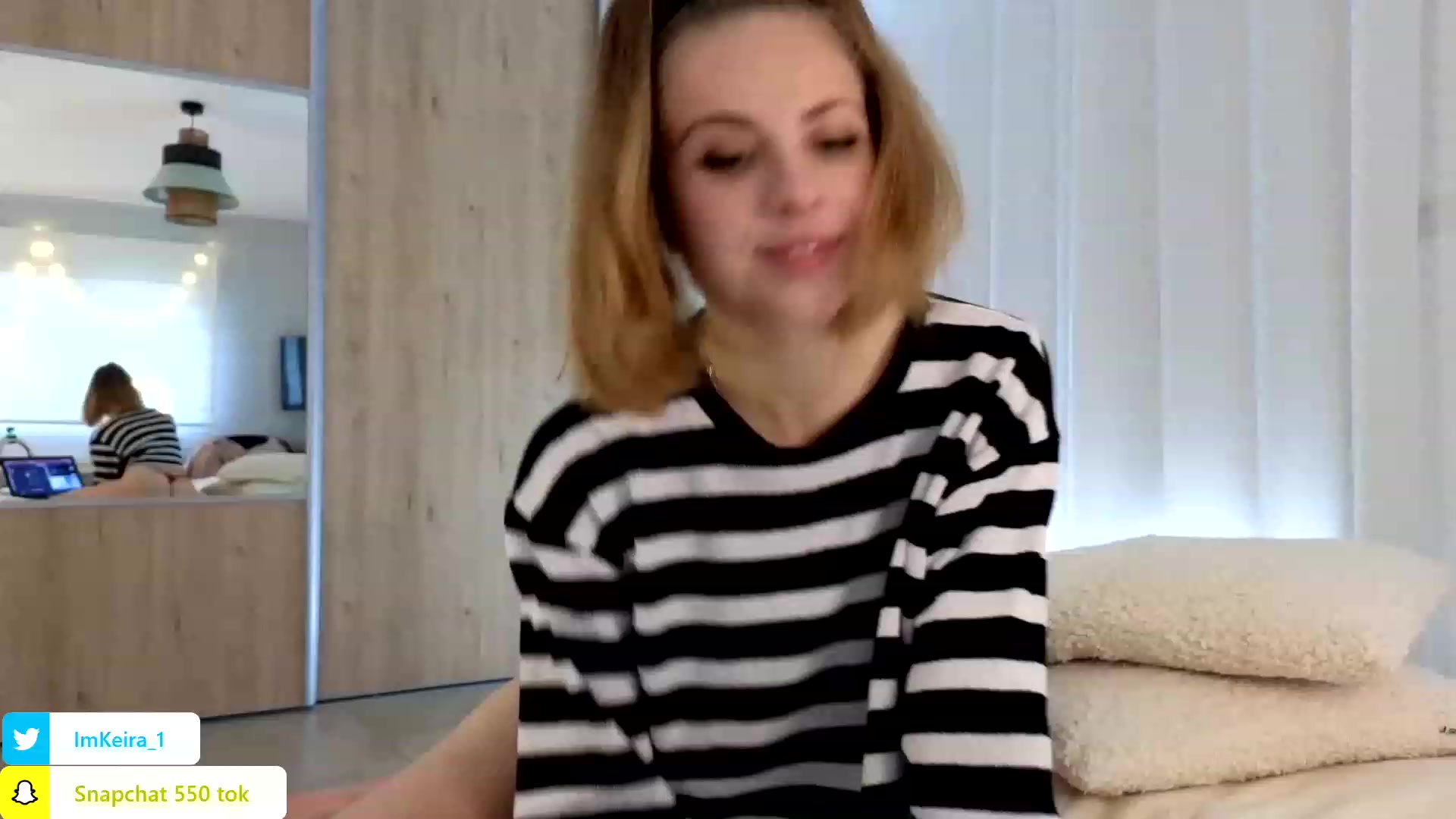 Gallery image thumbnail from ImKeira's myfreecams stream on, 10/16/2023, 17:19 image 6 of 20