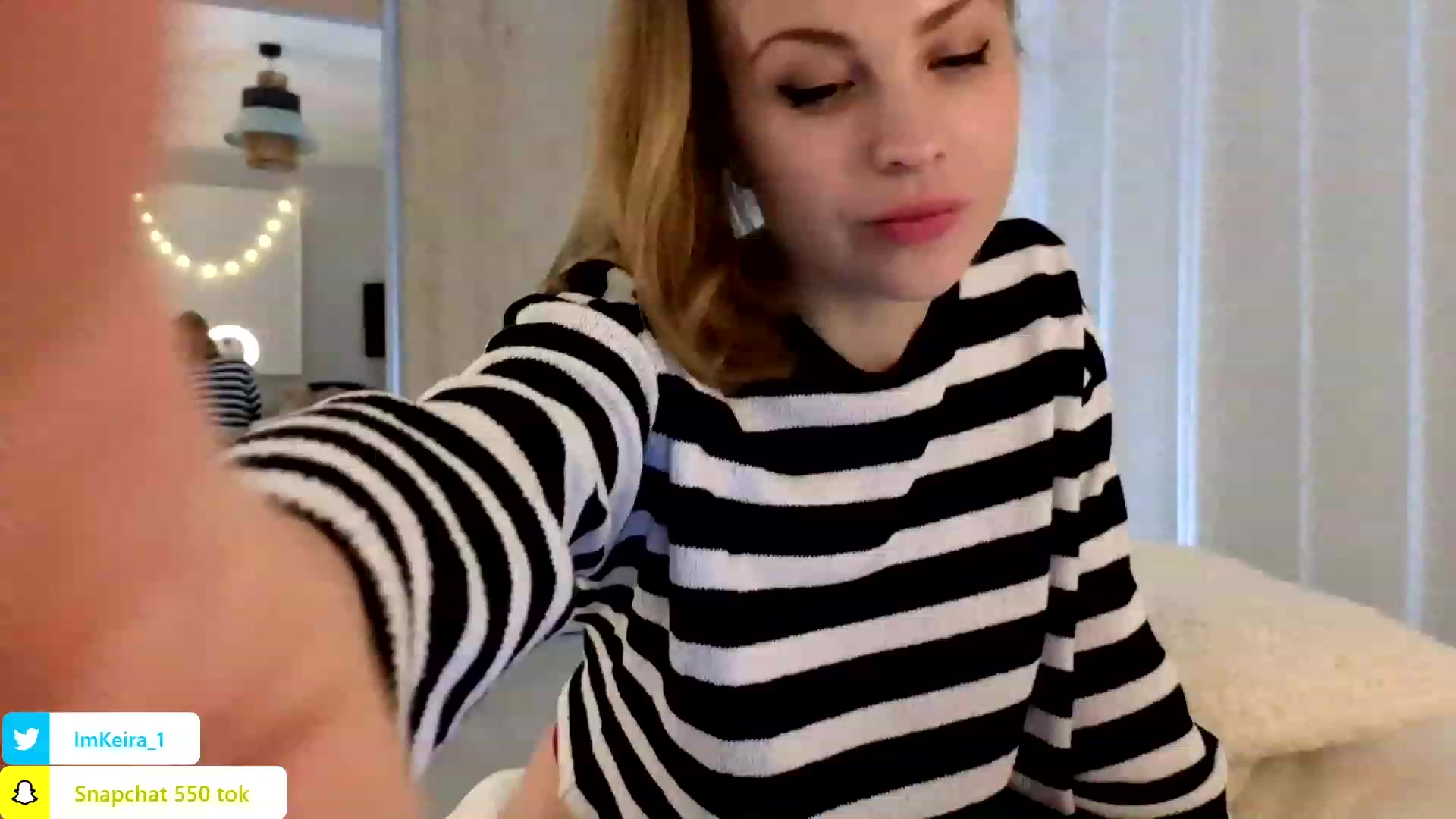 Gallery image thumbnail from ImKeira's myfreecams stream on, 10/16/2023, 18:58 image 14 of 20