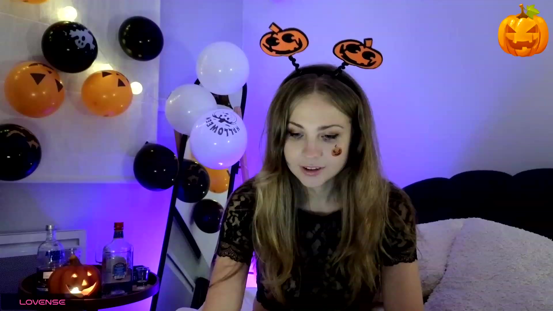 Gallery image thumbnail from ImKeira's myfreecams stream on, 10/30/2023, 18:10 image 12 of 20