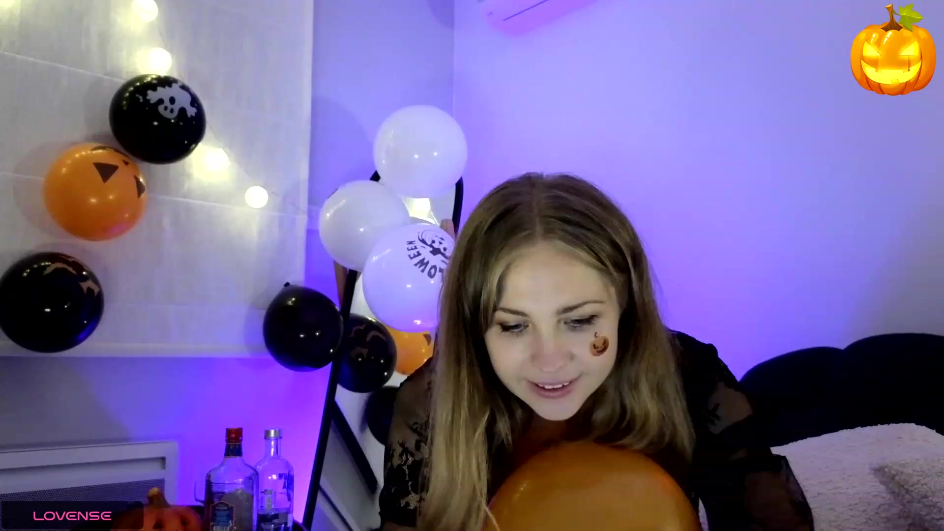 Gallery image thumbnail from ImKeira's myfreecams stream on, 10/30/2023, 20:43 image 17 of 20