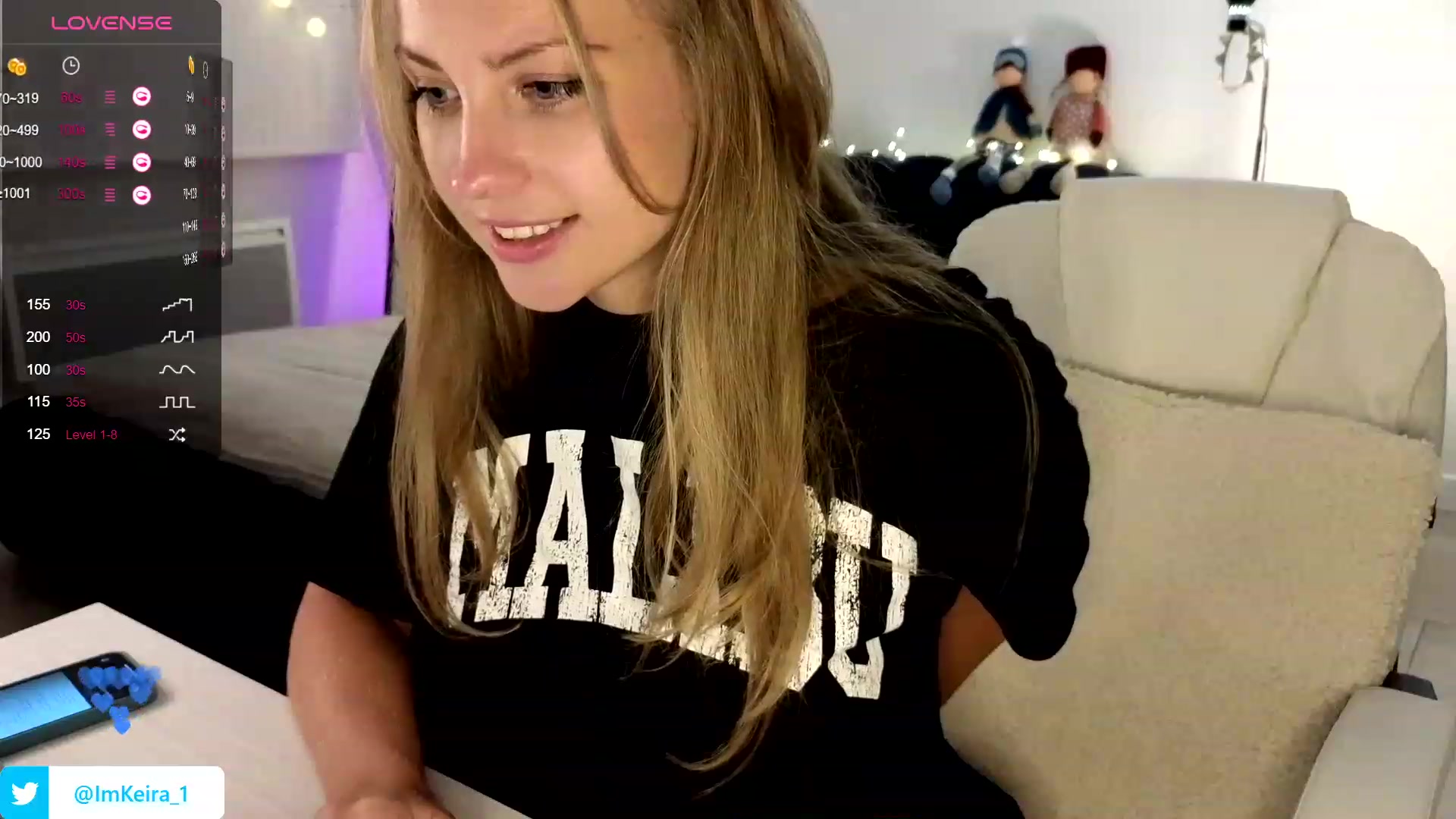 Gallery image thumbnail from ImKeira's myfreecams stream on, 12/01/2023, 17:58 image 16 of 20