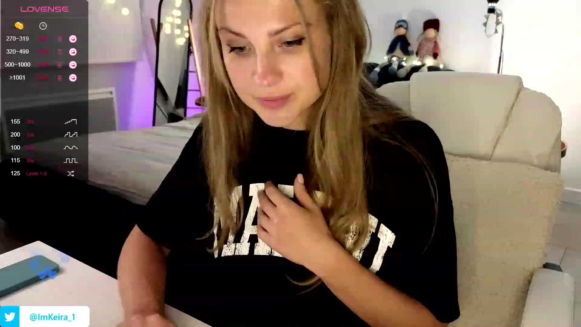 Gallery image thumbnail from ImKeira's myfreecams stream on, 12/01/2023, 17:58 image 17 of 20