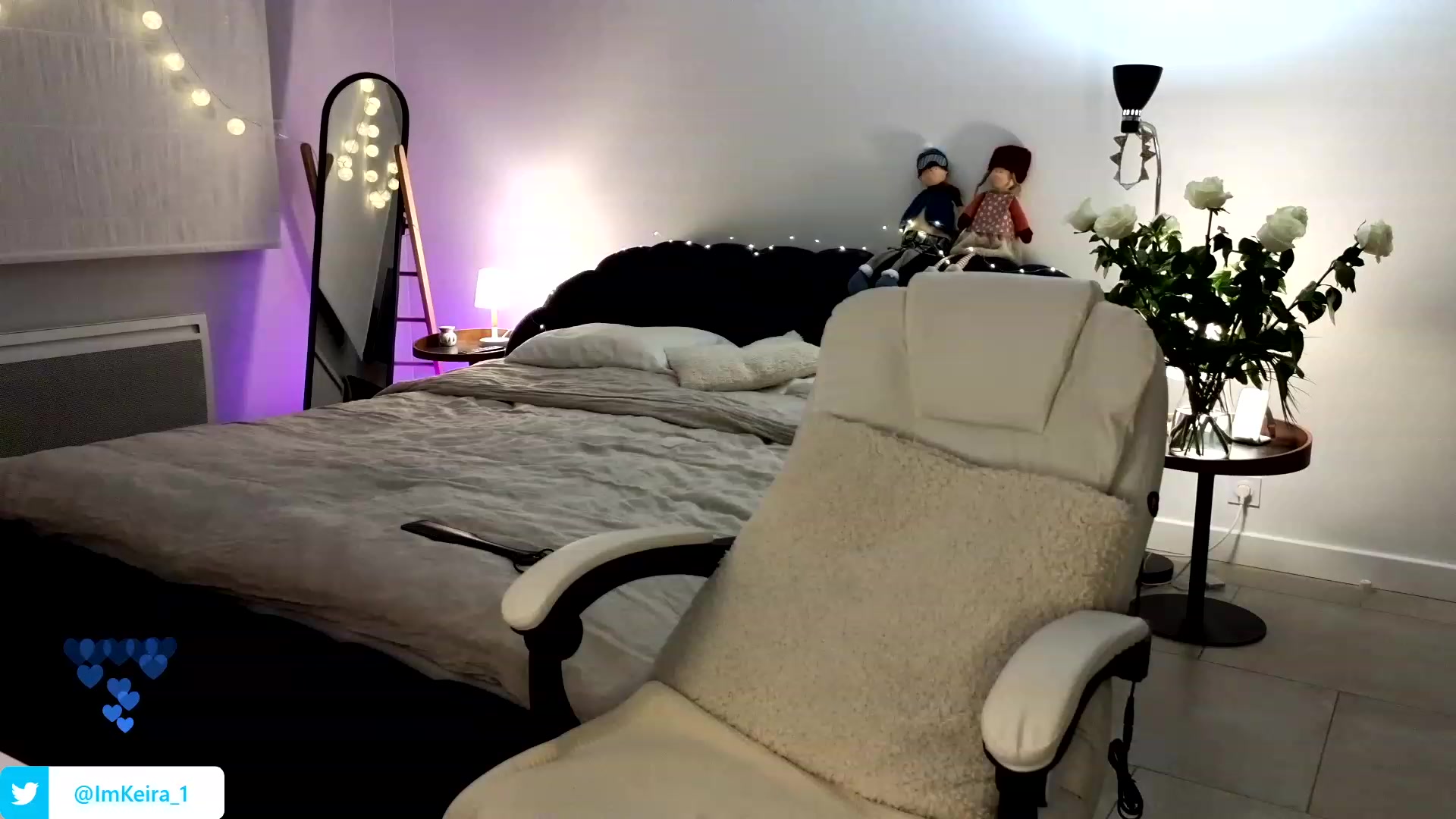 Gallery image thumbnail from ImKeira's myfreecams stream on, 12/06/2023, 21:37 image 15 of 20