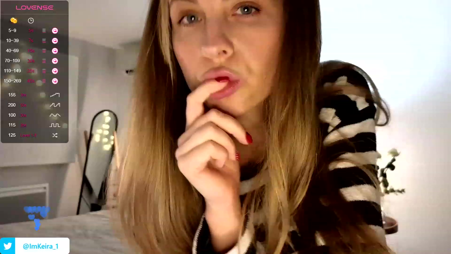 Gallery image thumbnail from ImKeira's myfreecams stream on, 12/09/2023, 20:19 image 3 of 20