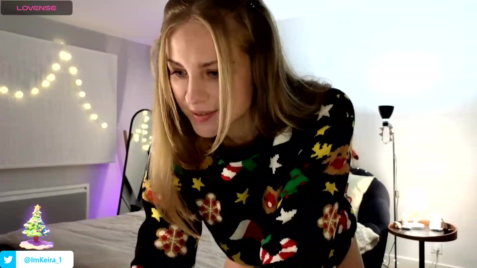 Gallery image thumbnail from ImKeira's myfreecams stream on, 12/13/2023, 18:52 image 7 of 20