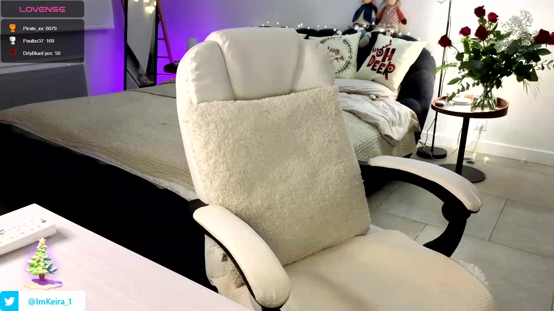 Gallery image thumbnail from ImKeira's myfreecams stream on, 12/21/2023, 24:18 image 10 of 20