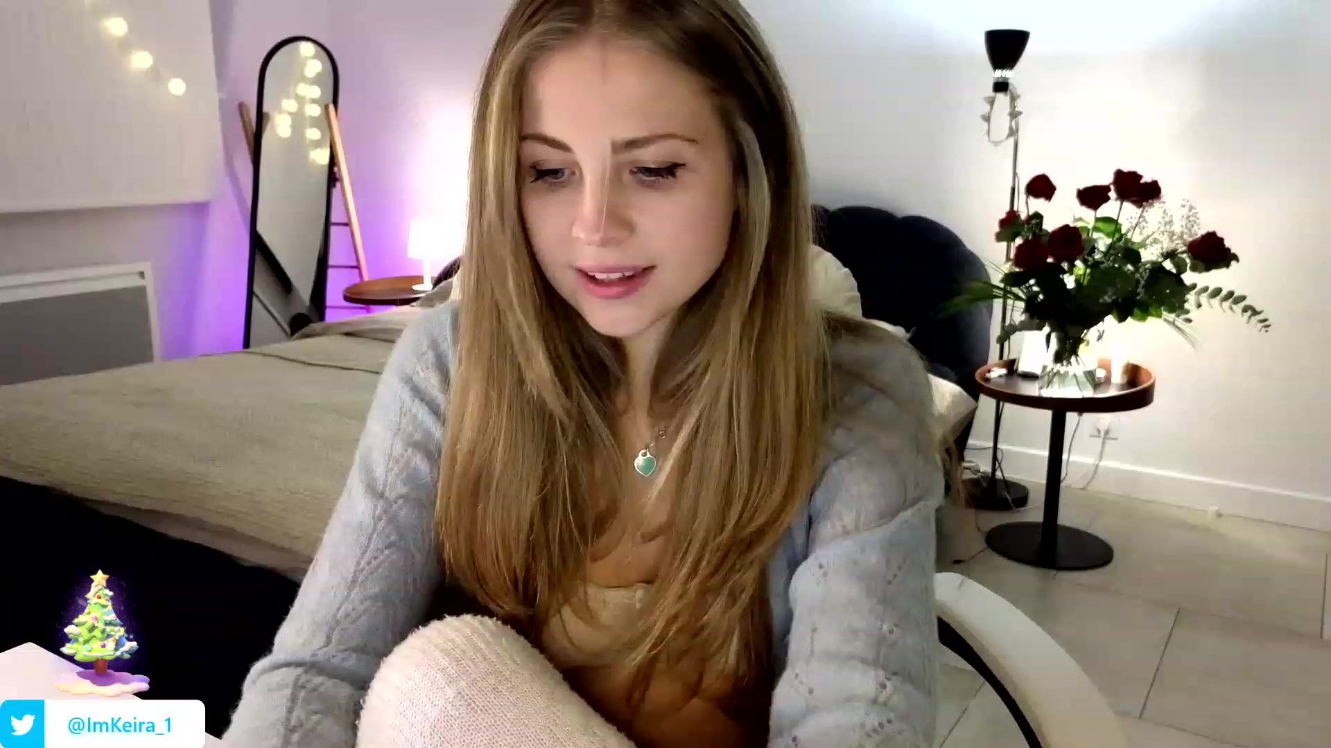 Gallery image thumbnail from ImKeira's myfreecams stream on, 12/26/2023, 19:38 image 16 of 20