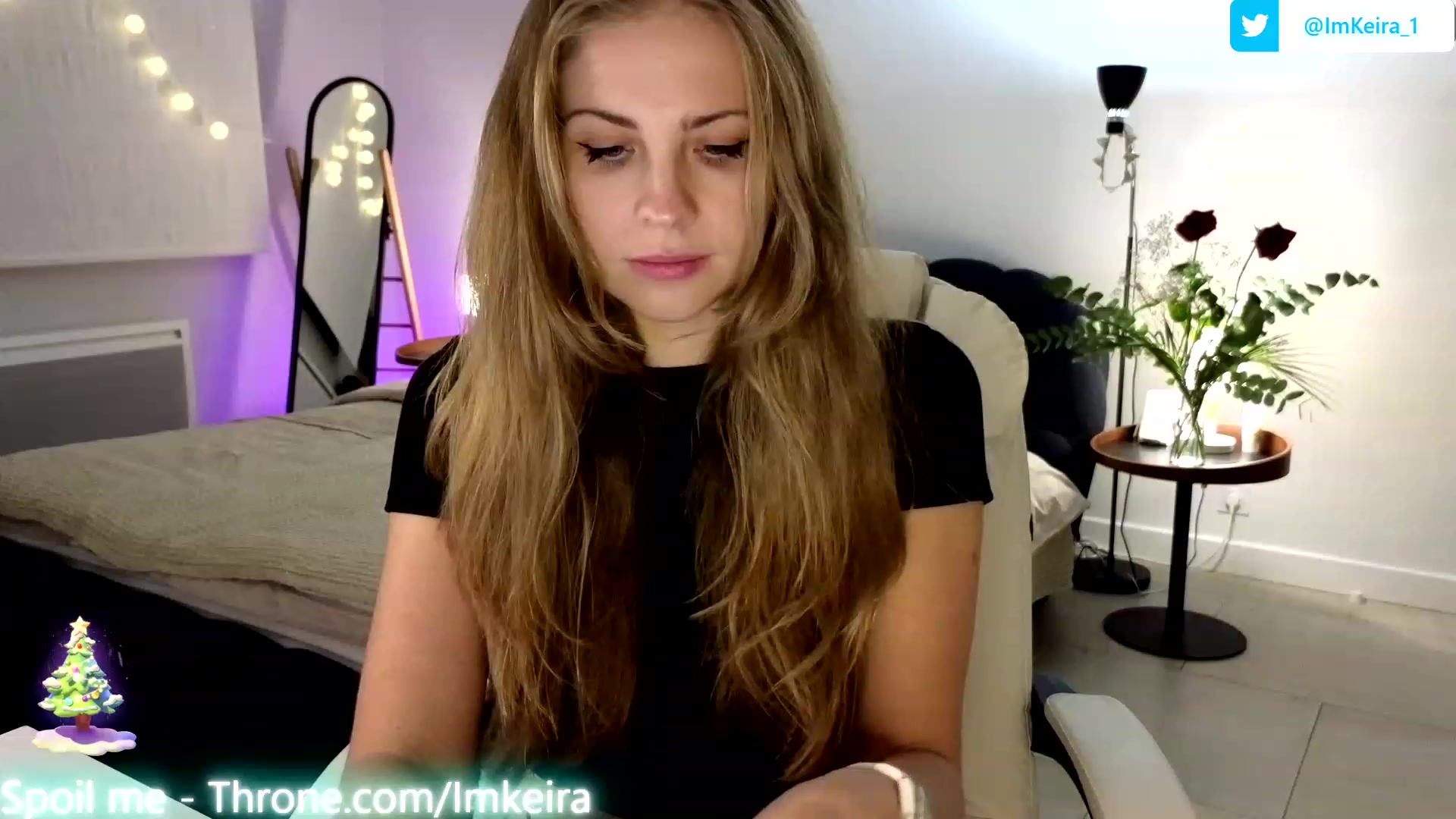Gallery image thumbnail from ImKeira's myfreecams stream on, 12/28/2023, 20:36 image 14 of 20