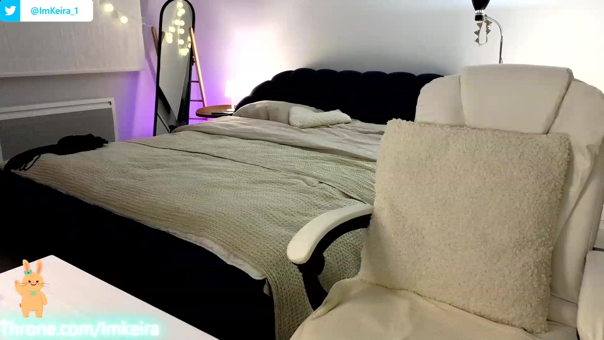 Gallery image thumbnail from ImKeira's myfreecams stream on, 01/11/2024, 21:26 image 4 of 20