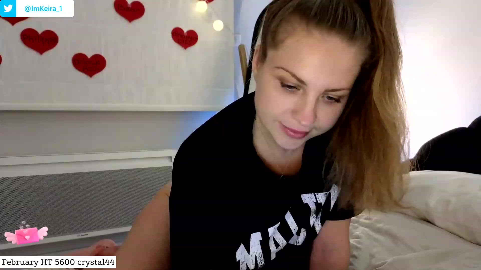 Gallery image thumbnail from ImKeira's myfreecams stream on, 02/08/2024, 19:31 image 4 of 20