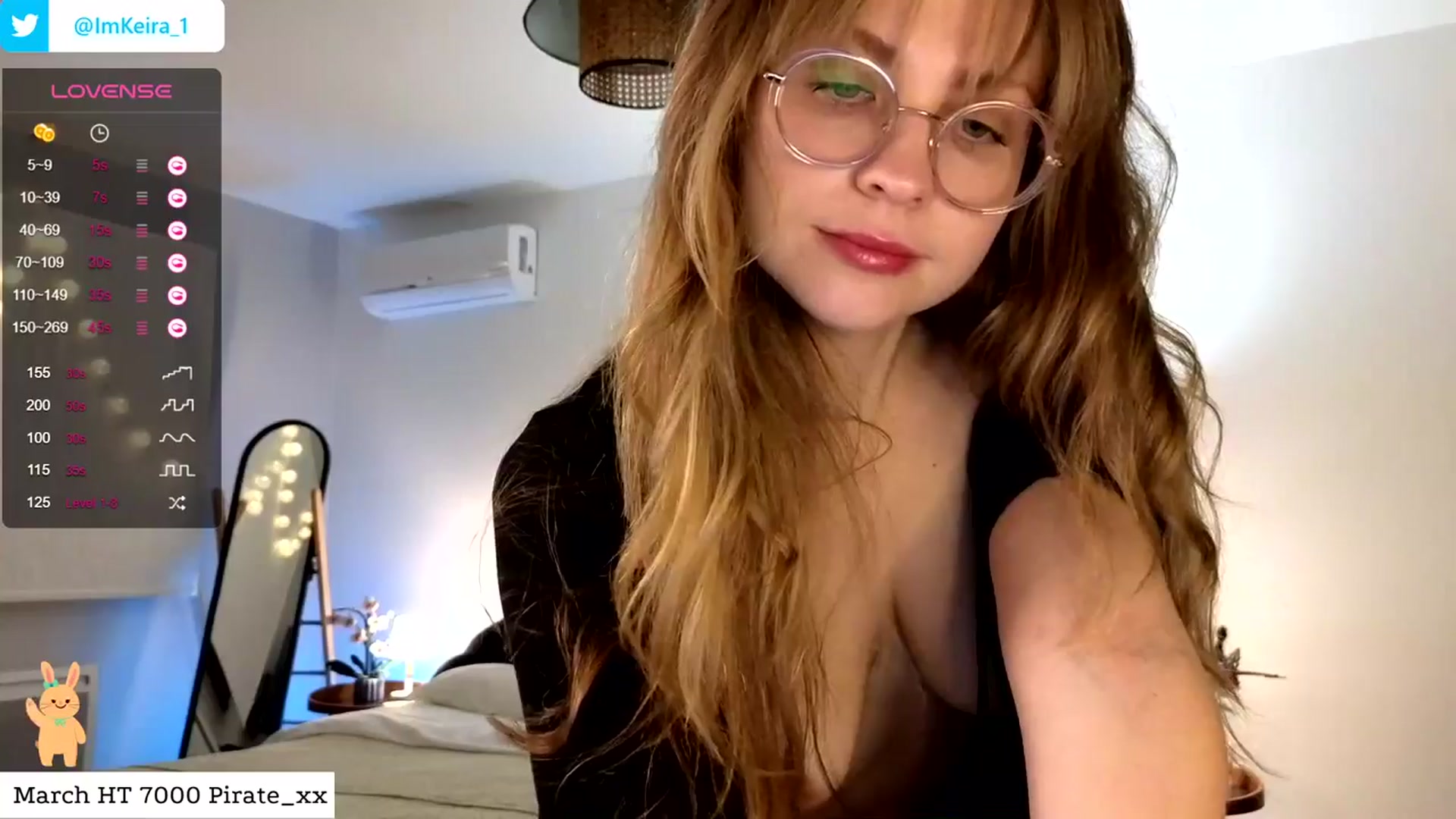 Gallery image thumbnail from ImKeira's myfreecams stream on, 03/22/2024, 23:01 image 7 of 20