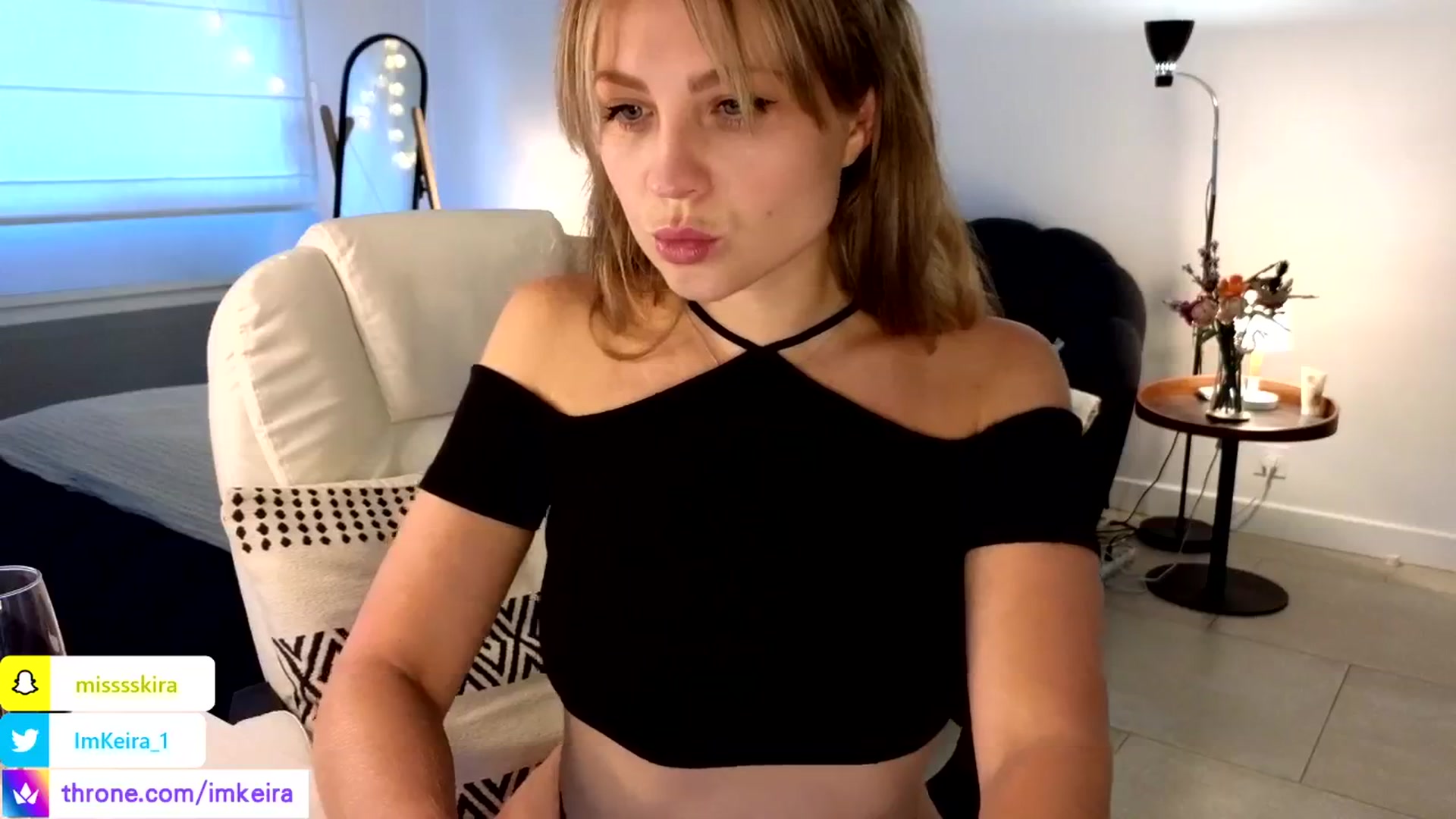 Gallery image thumbnail from ImKeira's myfreecams stream on, 04/23/2024, 18:23 image 11 of 20