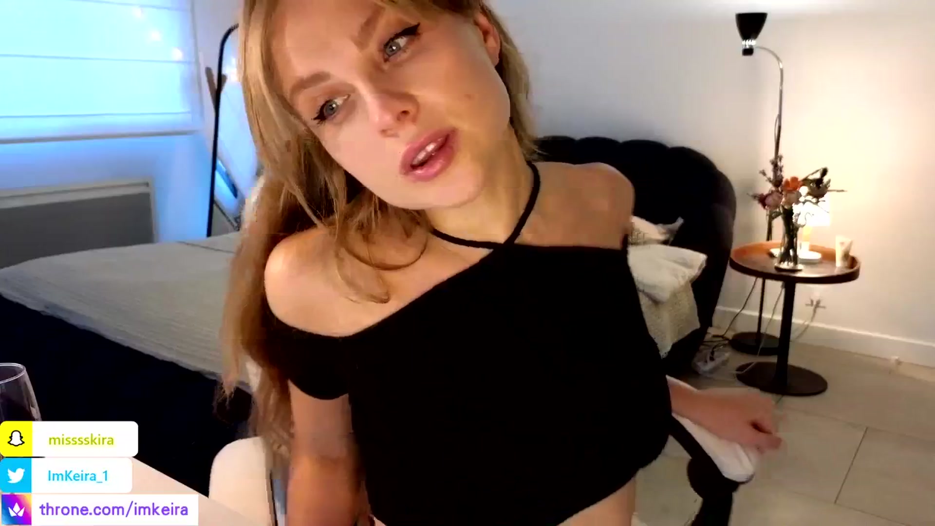 Gallery image thumbnail from ImKeira's myfreecams stream on, 04/23/2024, 18:23 image 9 of 20