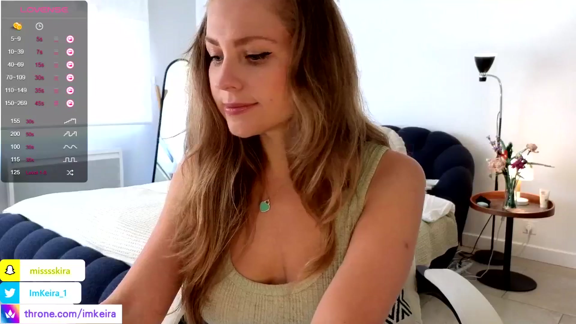 Gallery image thumbnail from ImKeira's myfreecams stream on, 05/03/2024, 18:11 image 3 of 20