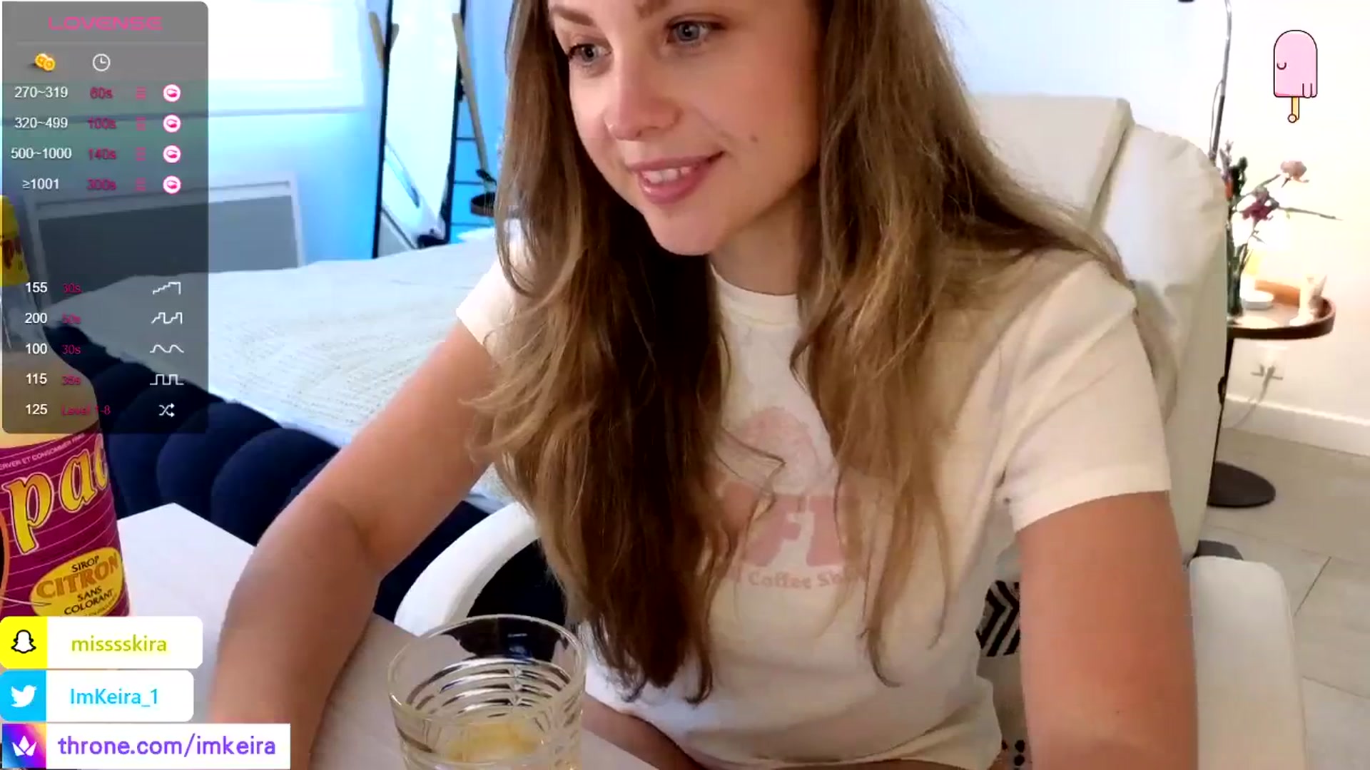Gallery image thumbnail from ImKeira's myfreecams stream on, 05/05/2024, 17:34 image 15 of 20