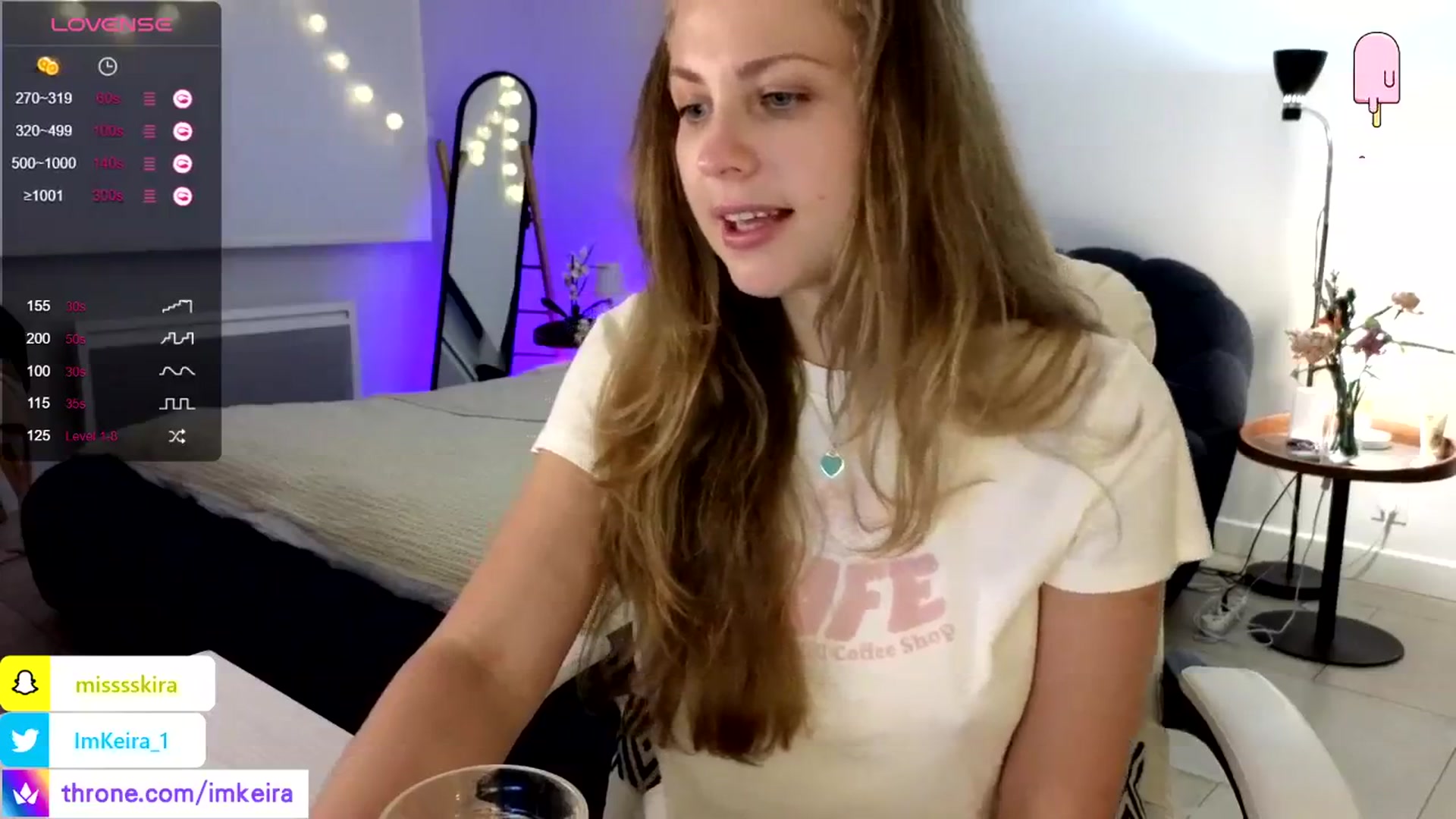 Gallery image thumbnail from ImKeira's myfreecams stream on, 05/05/2024, 19:25 image 11 of 20