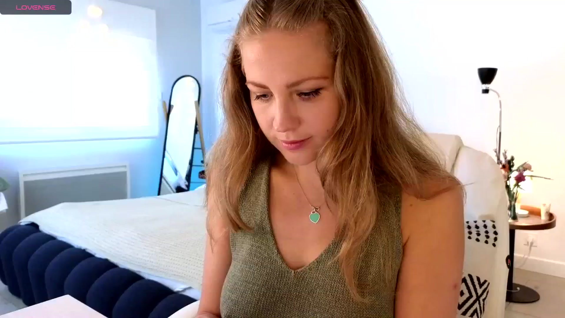 Gallery image thumbnail from ImKeira's myfreecams stream on, 05/09/2024, 21:28 image 1 of 20