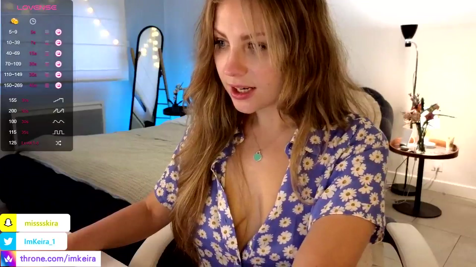 Gallery image thumbnail from ImKeira's myfreecams stream on, 05/25/2024, 20:29 image 11 of 20