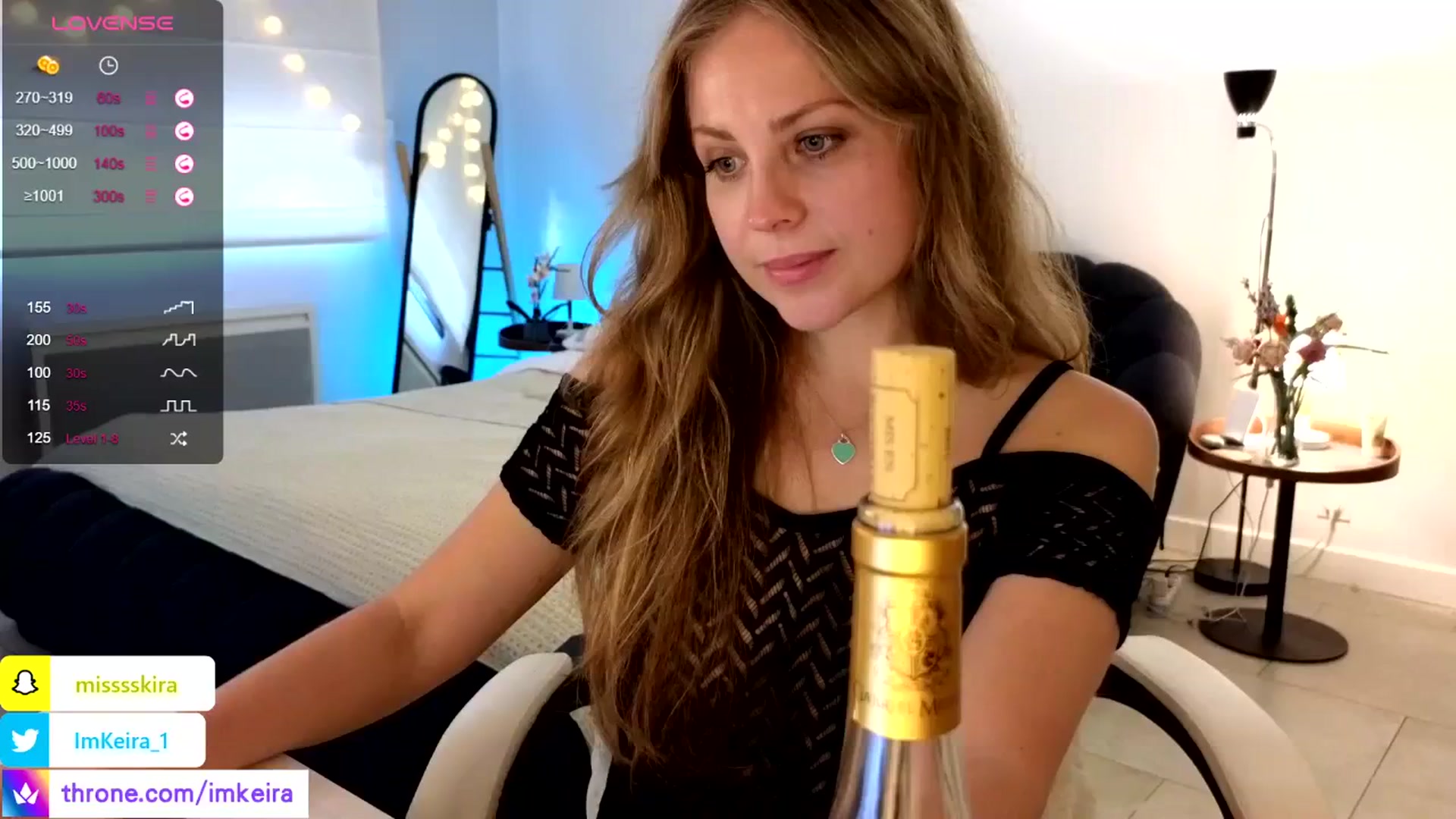 Gallery image thumbnail from ImKeira's myfreecams stream on, 05/26/2024, 20:05 image 5 of 20