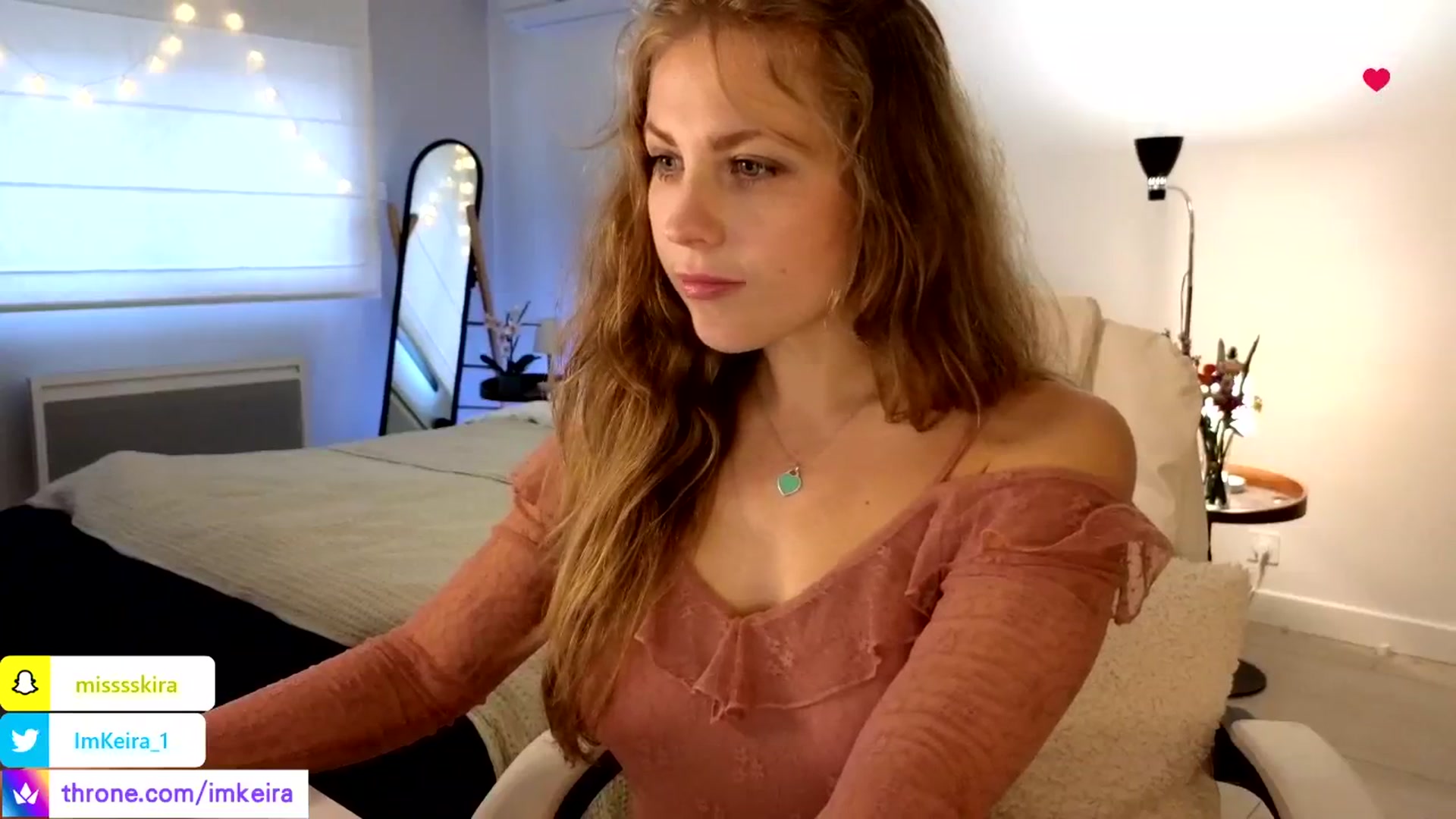 Gallery image thumbnail from ImKeira's myfreecams stream on, 05/29/2024, 18:55 image 2 of 20