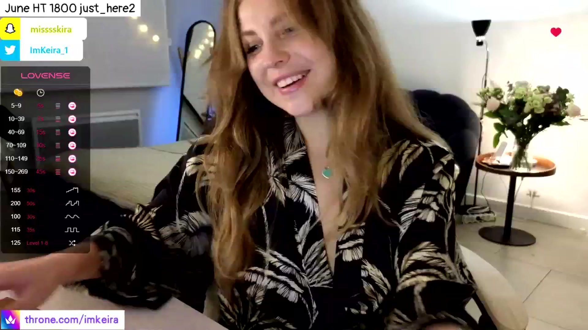 Gallery image thumbnail from ImKeira's myfreecams stream on, 06/07/2024, 21:08 image 2 of 20