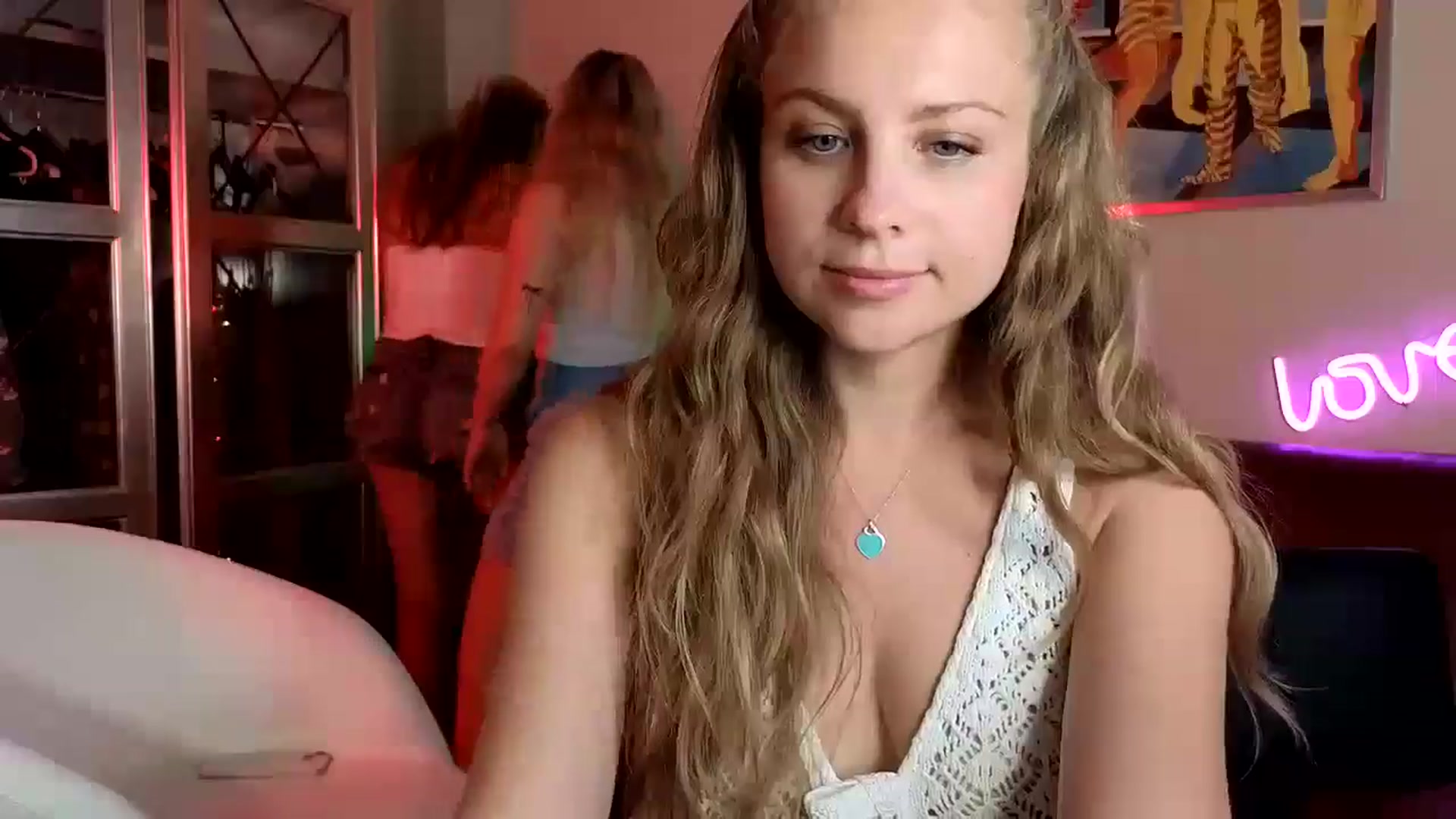 Gallery image thumbnail from ImKeira's myfreecams stream on, 07/14/2024, 20:17 image 6 of 20