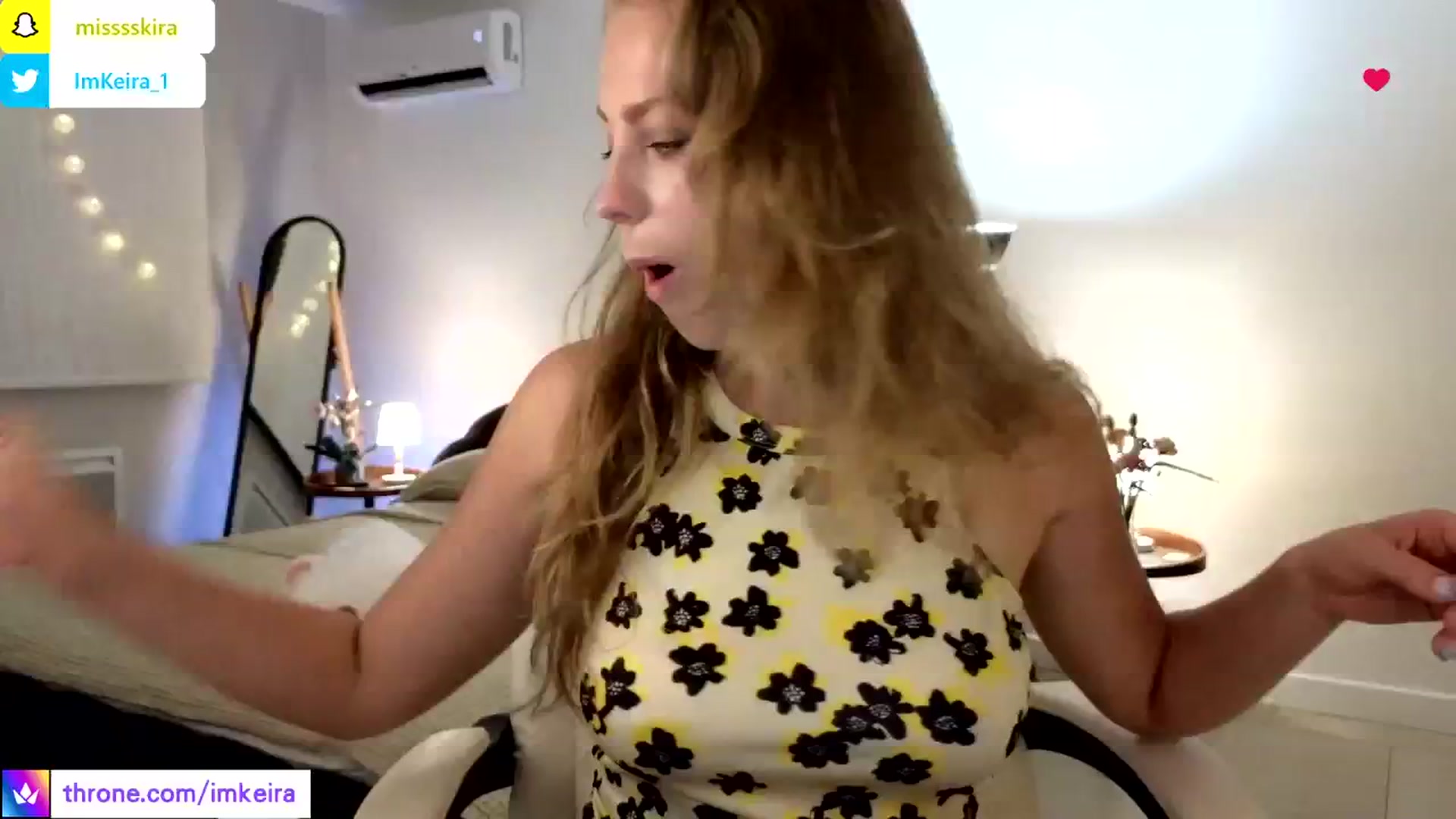 Gallery image thumbnail from ImKeira's myfreecams stream on, 07/17/2024, 21:27 image 1 of 20