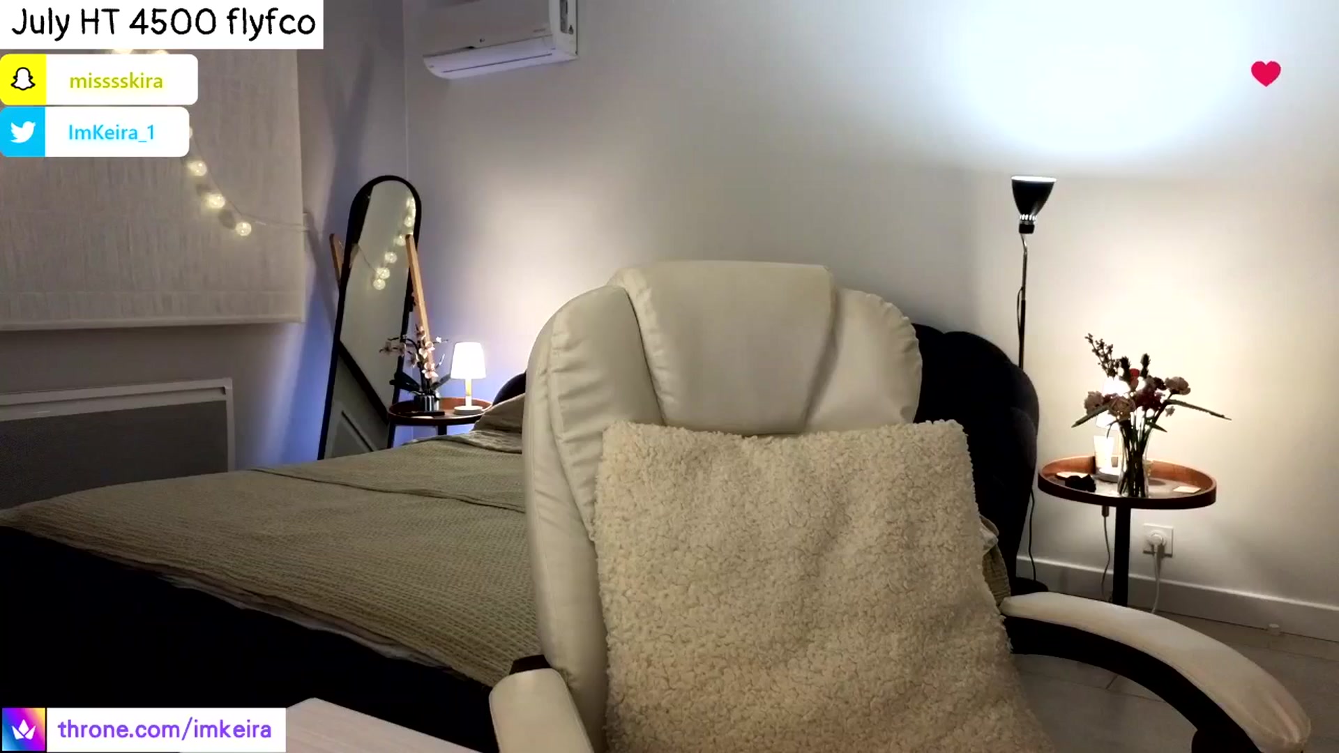 Gallery image thumbnail from ImKeira's myfreecams stream on, 07/22/2024, 20:24 image 17 of 20