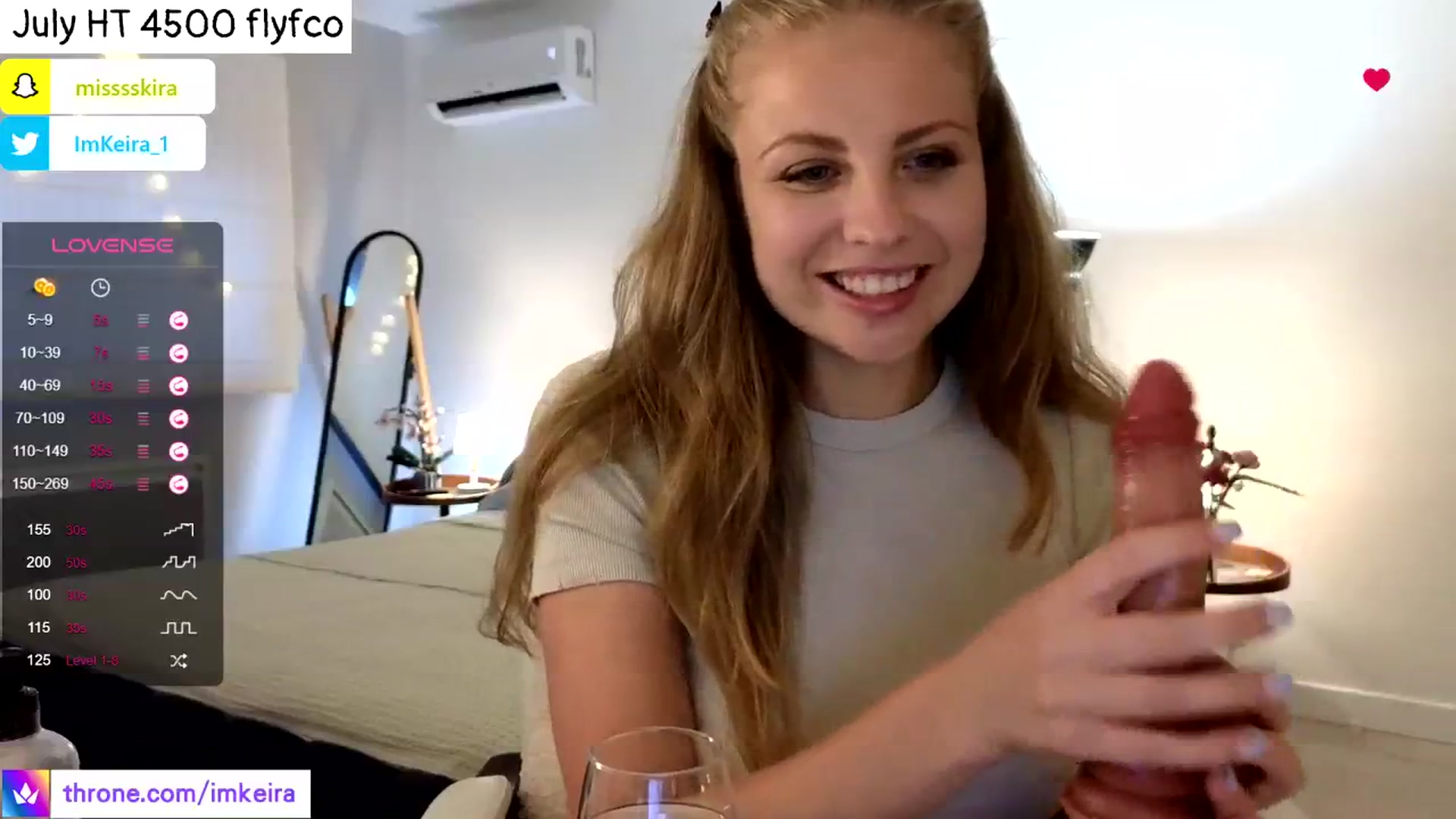 Gallery image thumbnail from ImKeira's myfreecams stream on, 07/26/2024, 20:22 image 8 of 20