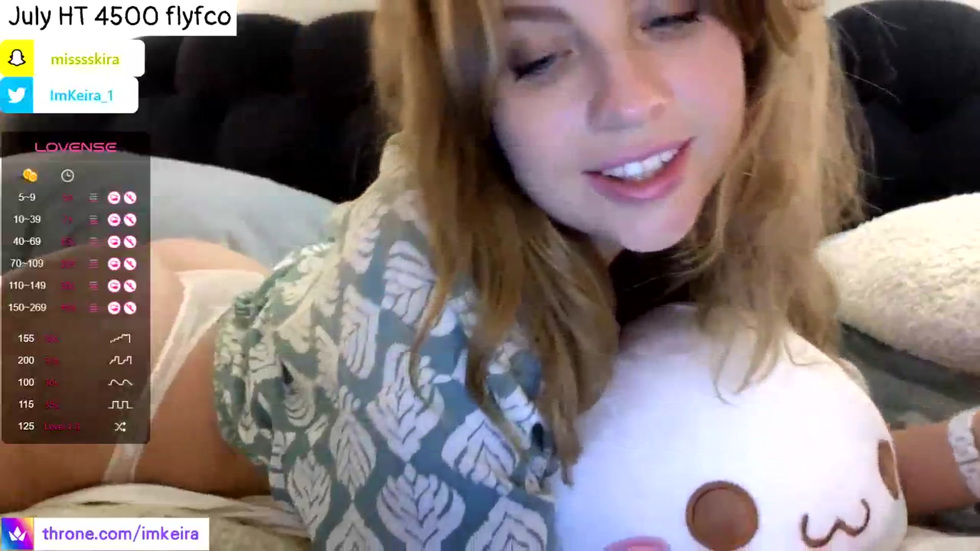Gallery image thumbnail from ImKeira's myfreecams stream on, 07/28/2024, 21:26 image 12 of 20