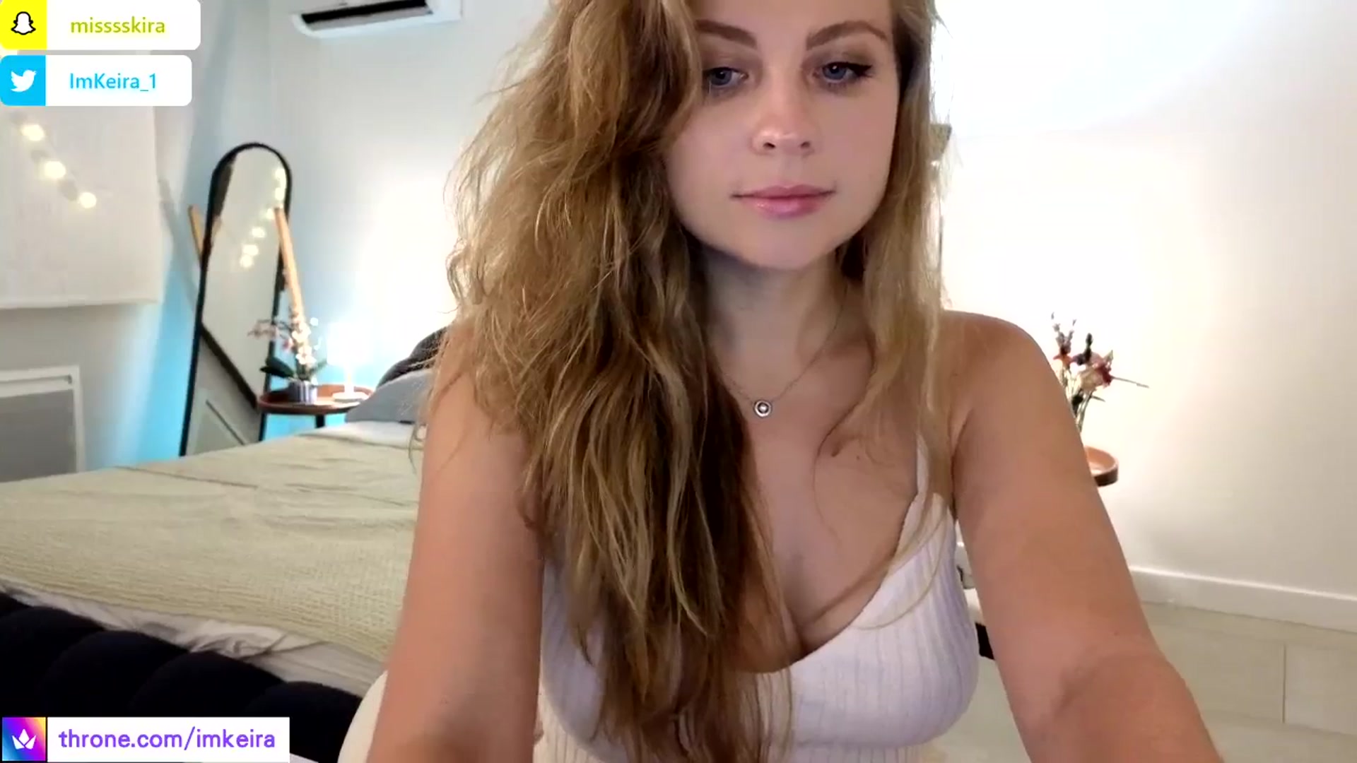 Gallery image thumbnail from ImKeira's myfreecams stream on, 08/06/2024, 21:13 image 18 of 20