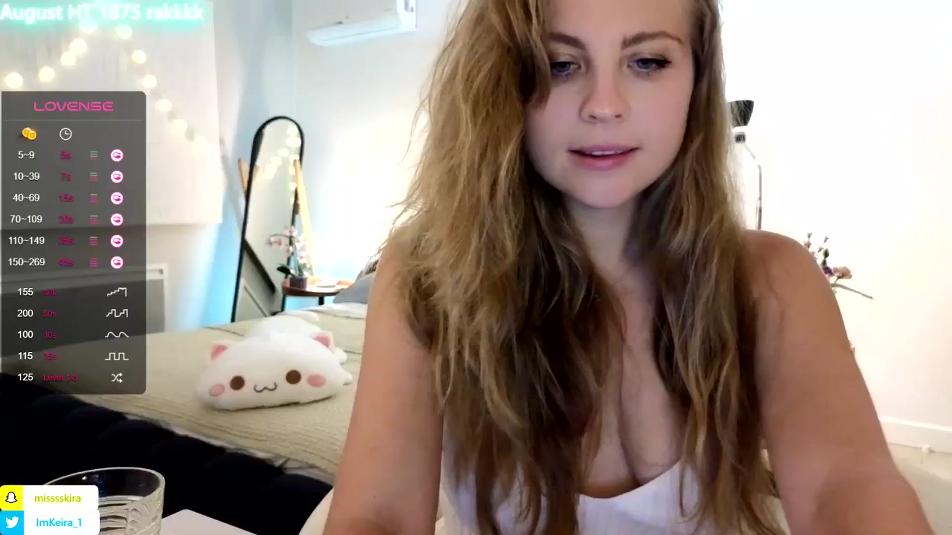 Gallery image thumbnail from ImKeira's myfreecams stream on, 08/10/2024, 21:08 image 18 of 20