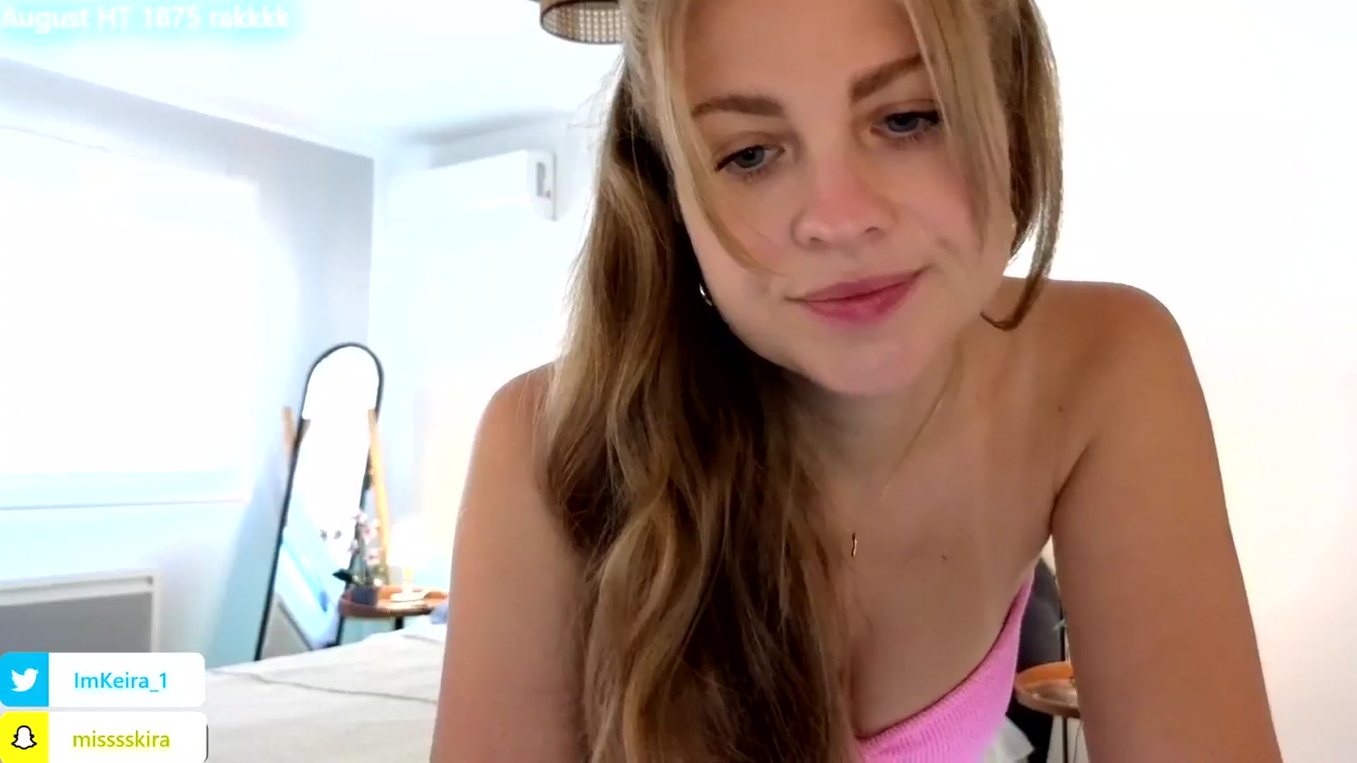 Gallery image thumbnail from ImKeira's myfreecams stream on, 08/12/2024, 09:15 image 10 of 20