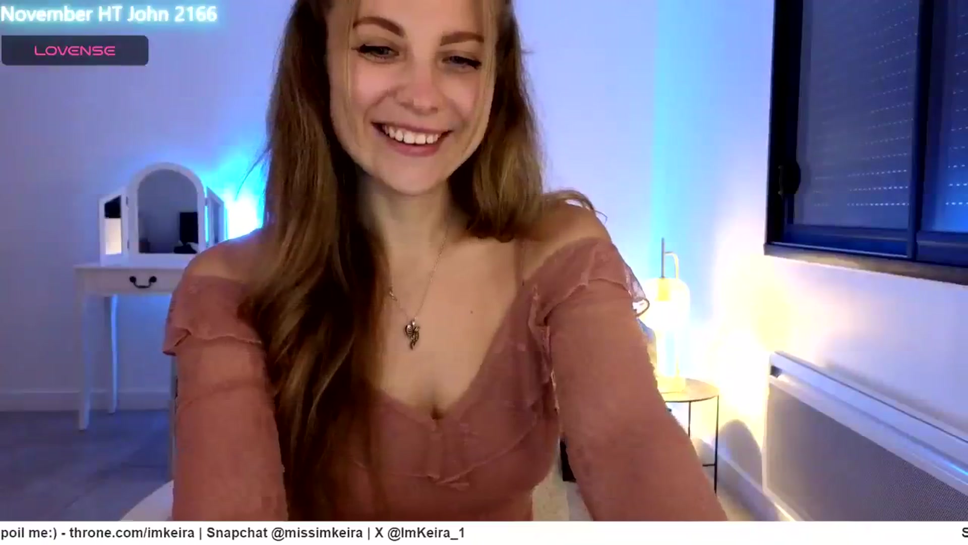 Gallery image thumbnail from ImKeira's myfreecams stream on, 11/16/2024, 17:10 image 13 of 20