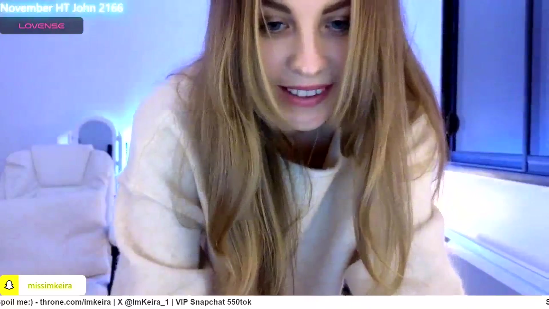 Gallery image thumbnail from ImKeira's myfreecams stream on, 11/23/2024, 19:09 image 8 of 20