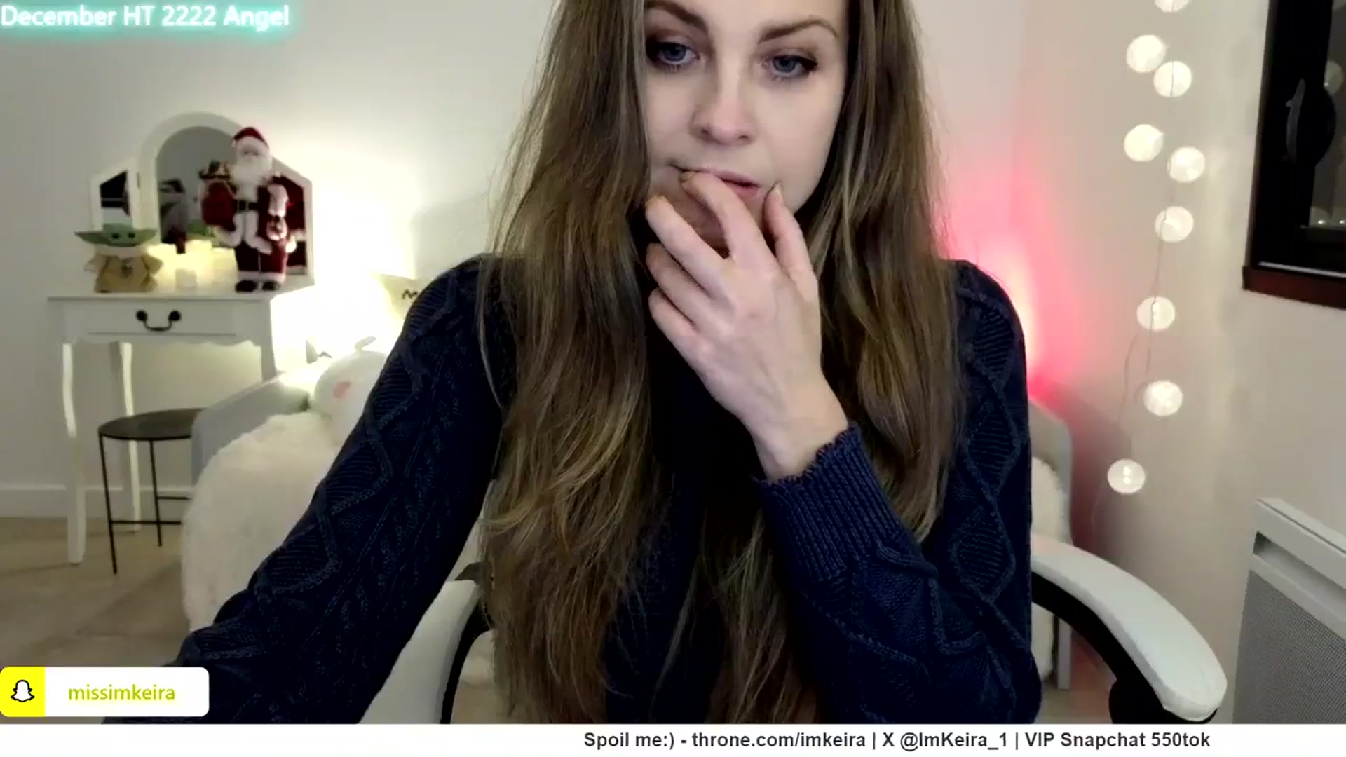 Gallery image thumbnail from ImKeira's myfreecams stream on, 12/17/2024, 21:11 image 16 of 20