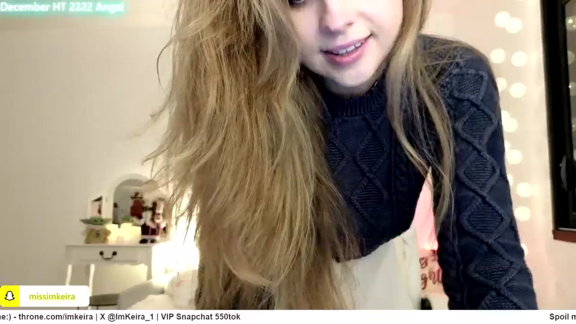 Gallery image thumbnail from ImKeira's myfreecams stream on, 12/17/2024, 21:11 image 18 of 20
