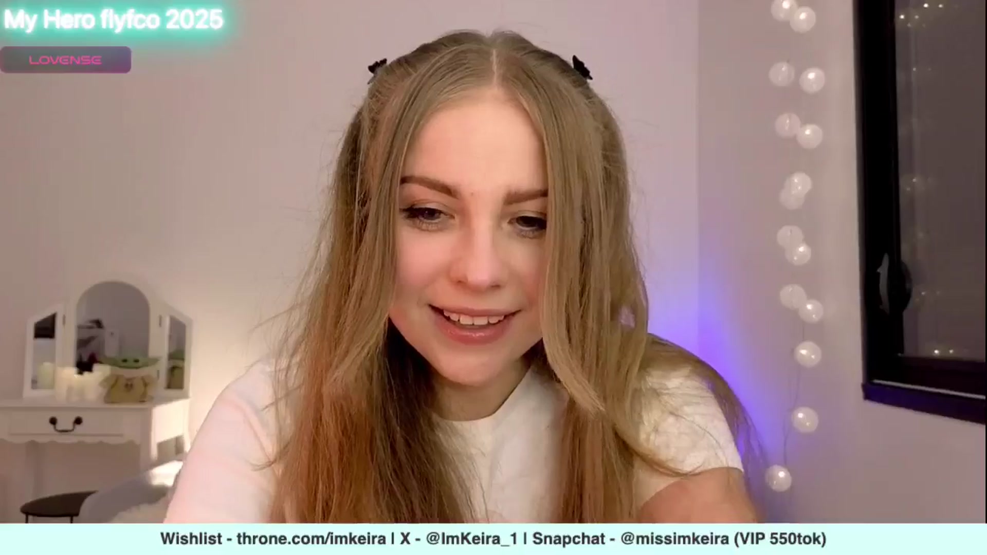 Gallery image thumbnail from ImKeira's myfreecams stream on, 01/12/2025, 19:12 image 9 of 20