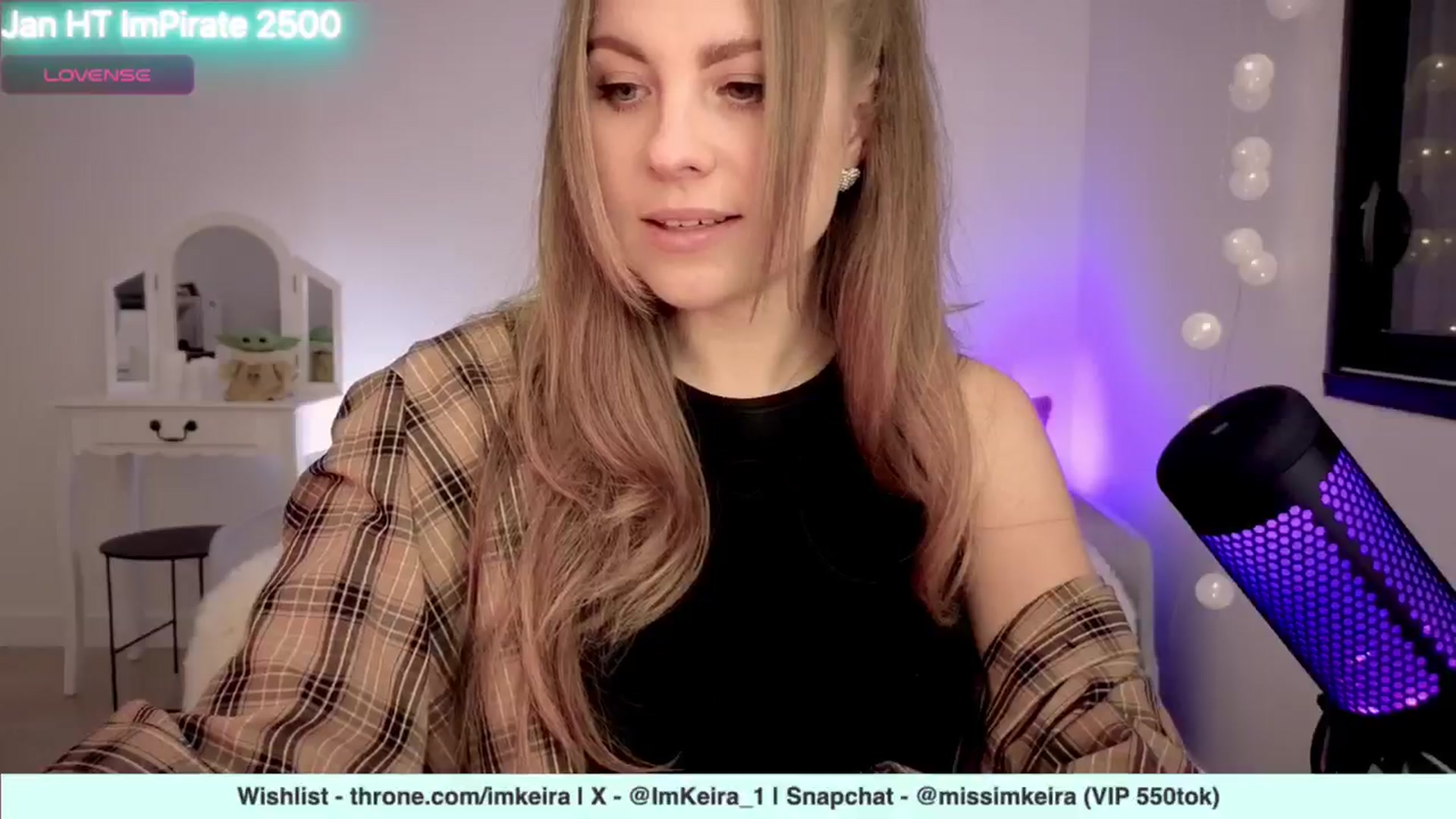 Gallery image thumbnail from ImKeira's myfreecams stream on, 01/26/2025, 19:27 image 6 of 20