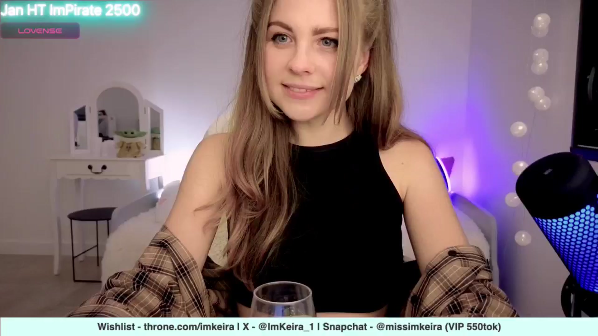 Gallery image thumbnail from ImKeira's myfreecams stream on, 01/26/2025, 20:40 image 5 of 20