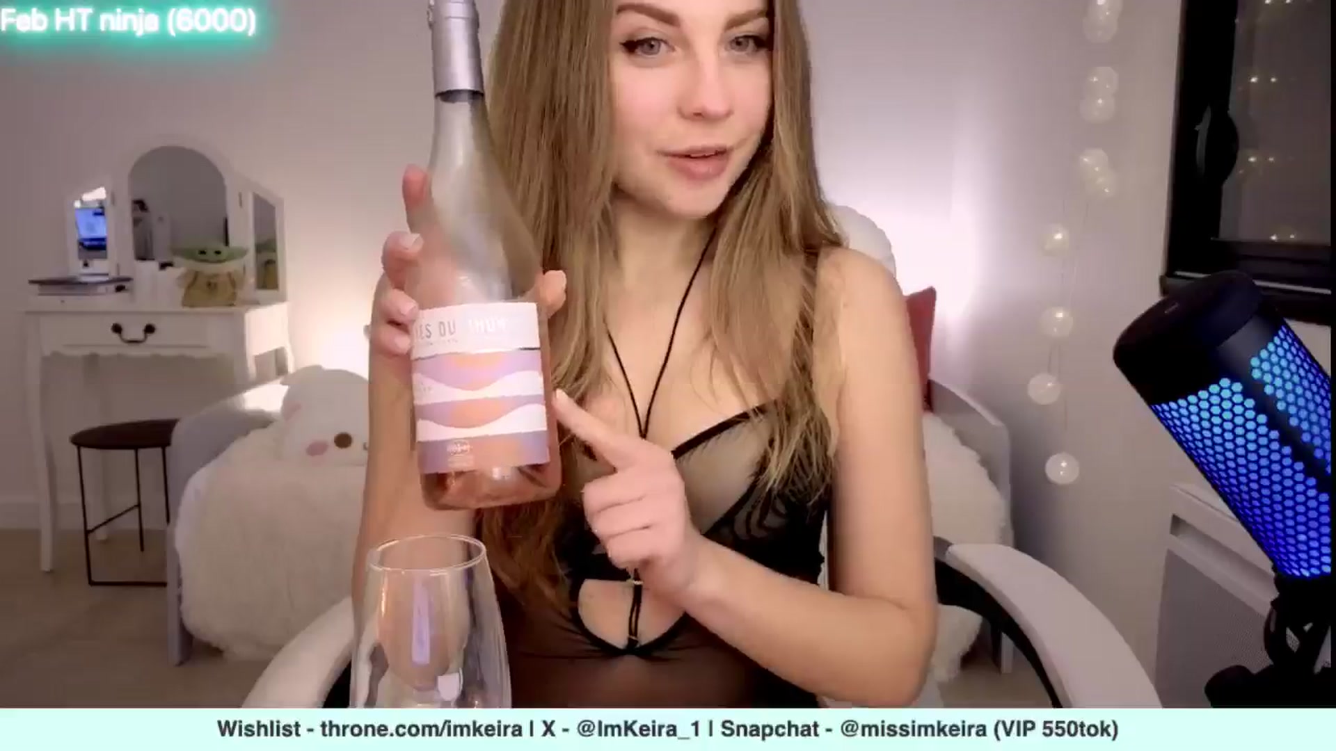 Gallery image thumbnail from ImKeira's myfreecams stream on, 02/06/2025, 20:53 image 16 of 20