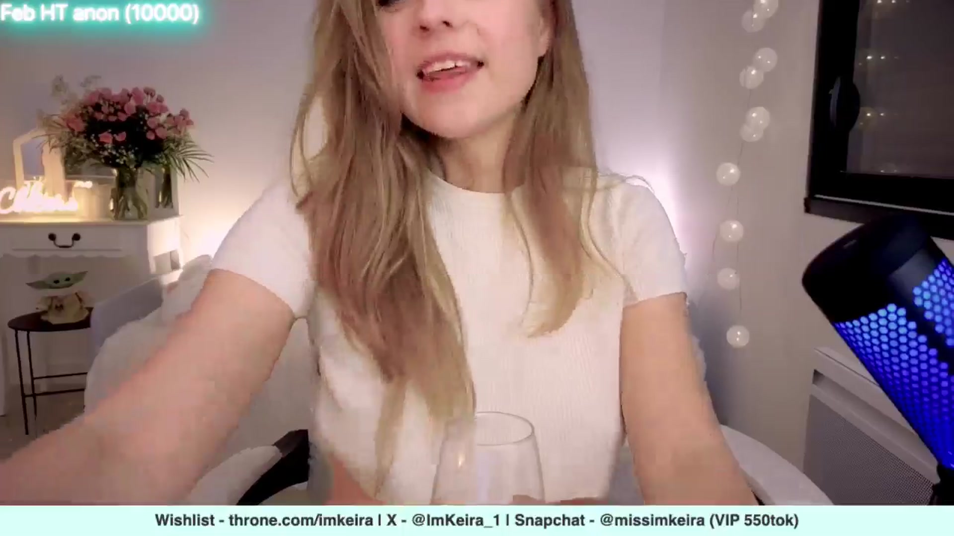 Gallery image thumbnail from ImKeira's myfreecams stream on, 02/18/2025, 23:32 image 5 of 20