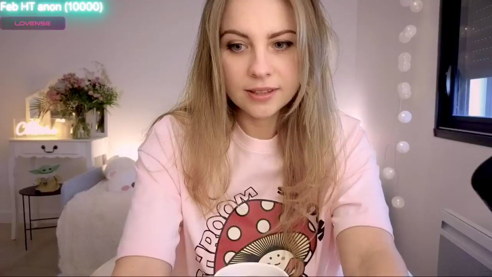 Gallery image thumbnail from ImKeira's myfreecams stream on, 02/22/2025, 12:17 image 13 of 20