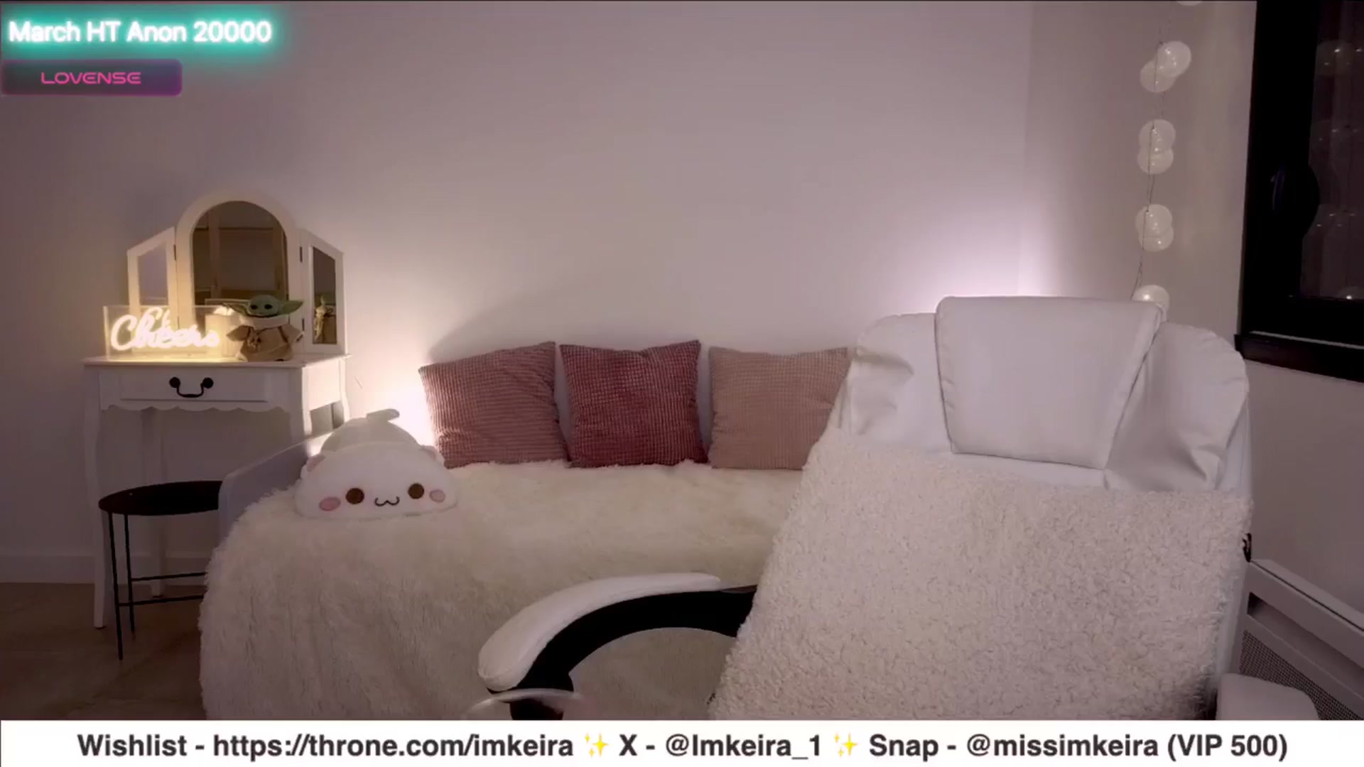Gallery image thumbnail from ImKeira's myfreecams stream on, 03/10/2025, 24:08 image 8 of 20