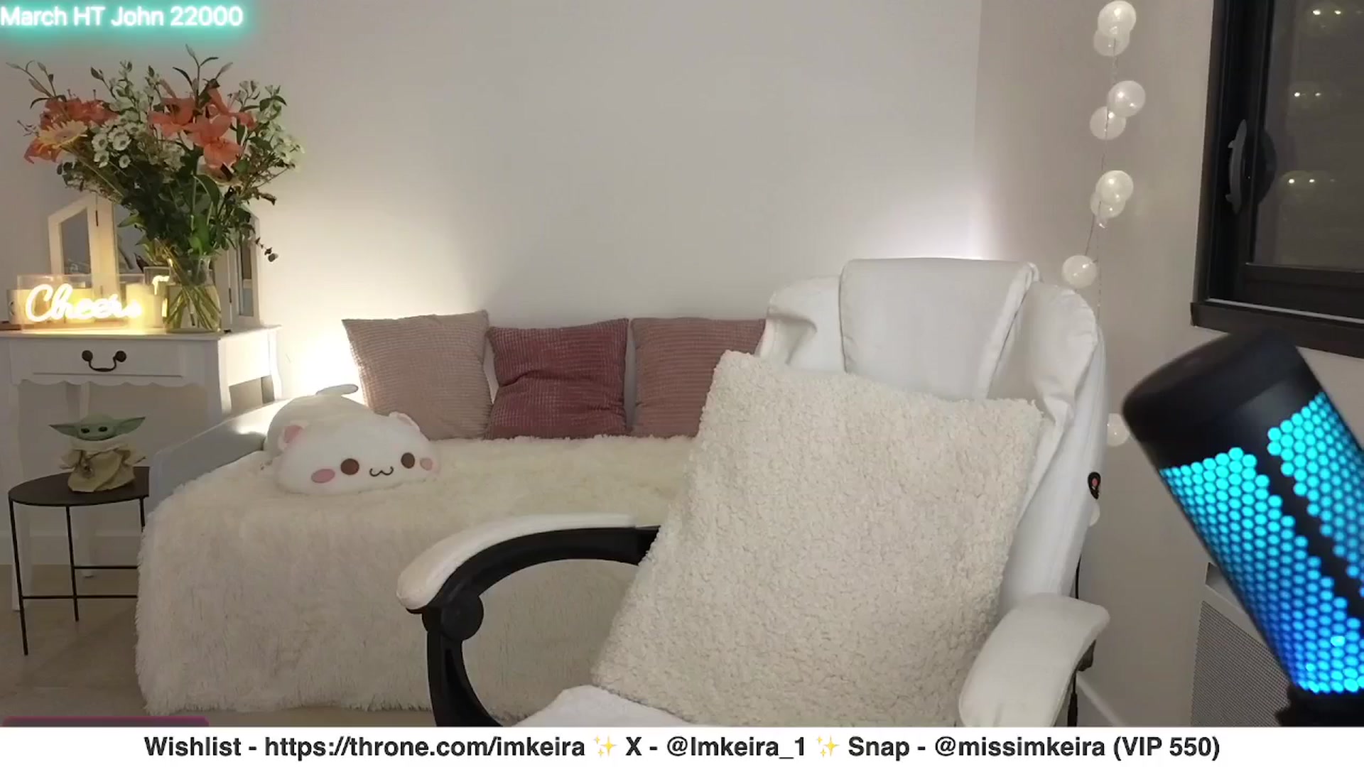 Gallery image thumbnail from ImKeira's myfreecams stream on, 03/31/2025, 22:15 image 6 of 20